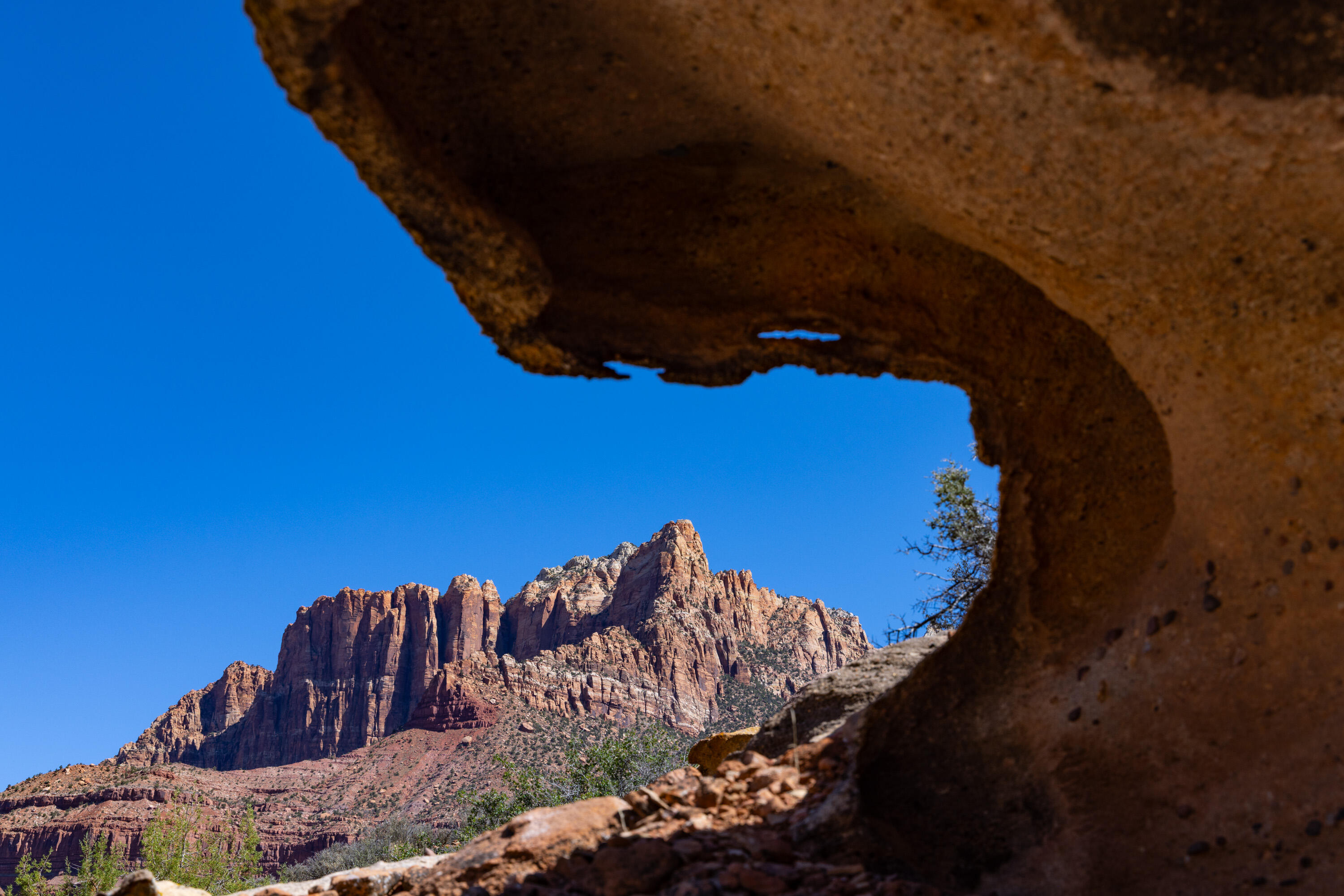 ANASAZI PLATEAU - Land