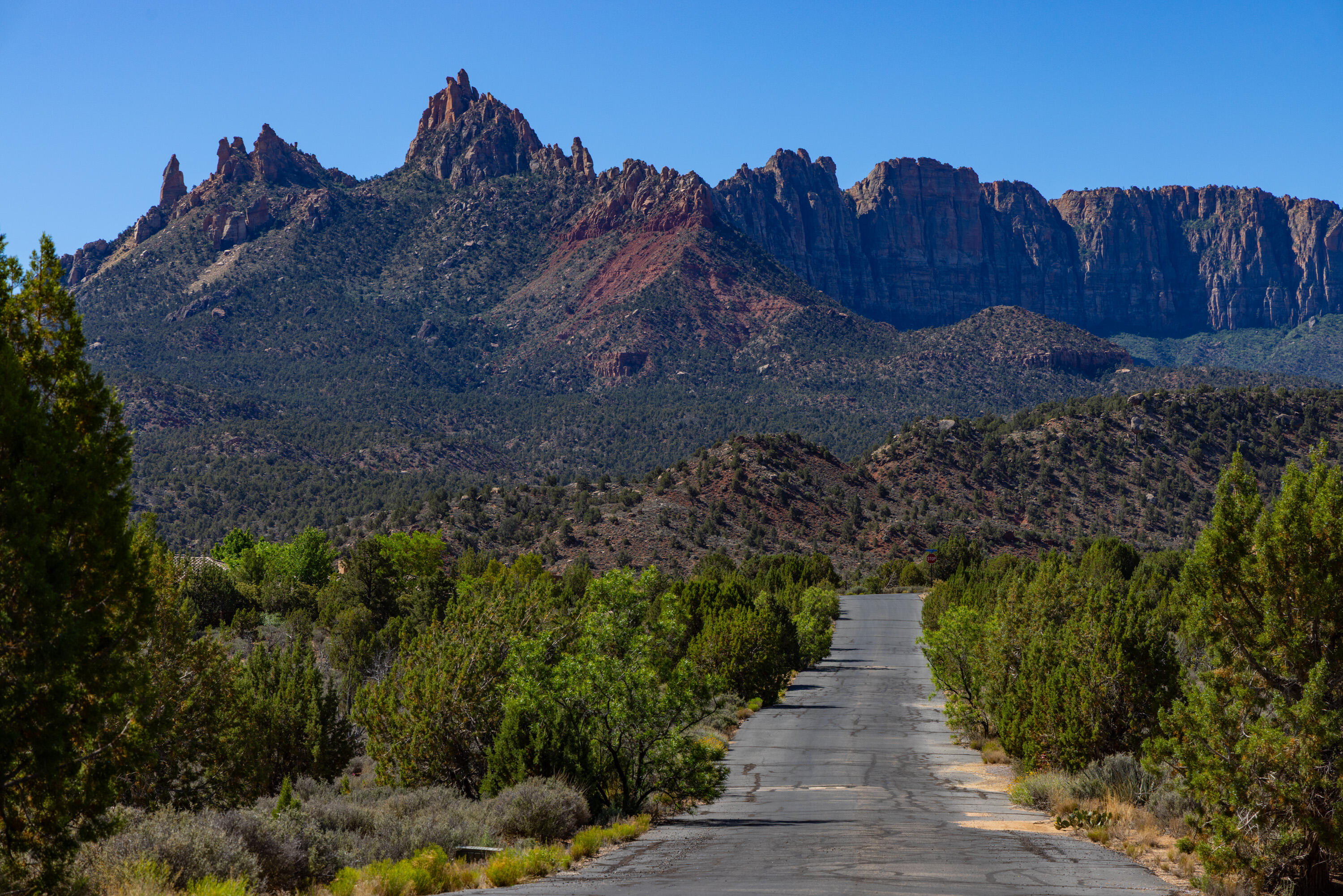 ANASAZI PLATEAU - Land