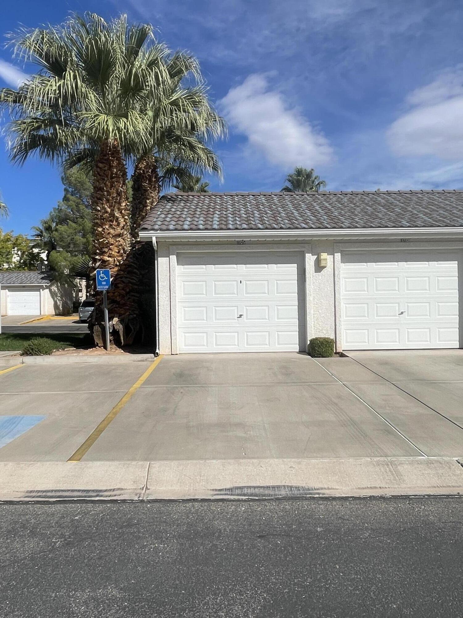 LAS PALMAS RESORT CONDOS - Residential