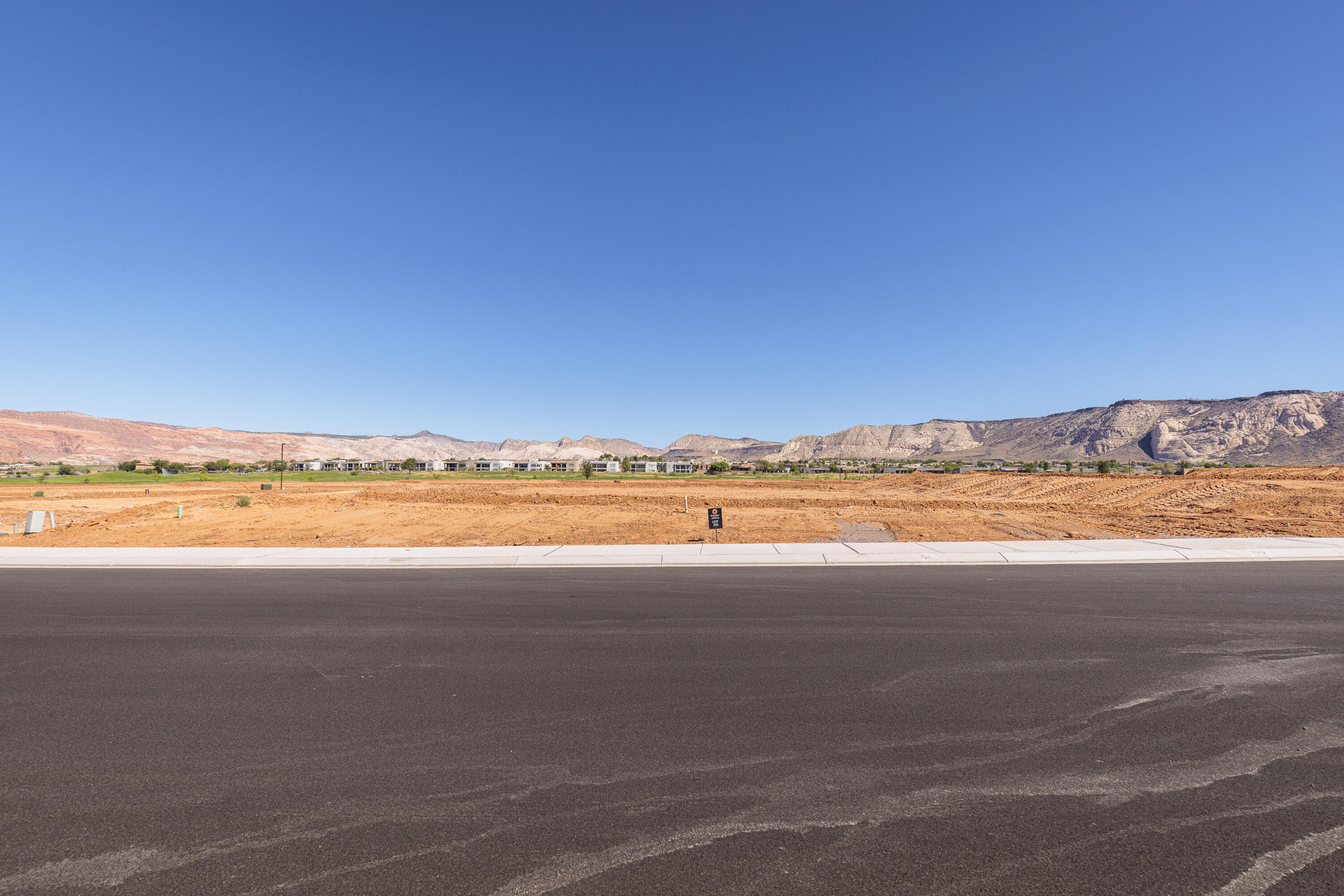 LEDGES OF ST GEORGE - Land