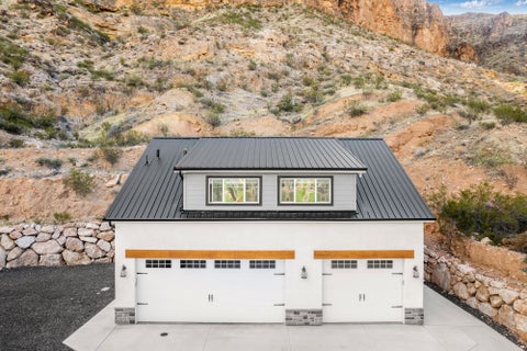 Tiny photo for 1781 S Angell Heights DR, Hurricane, UT 84737 (MLS # 26-277196)