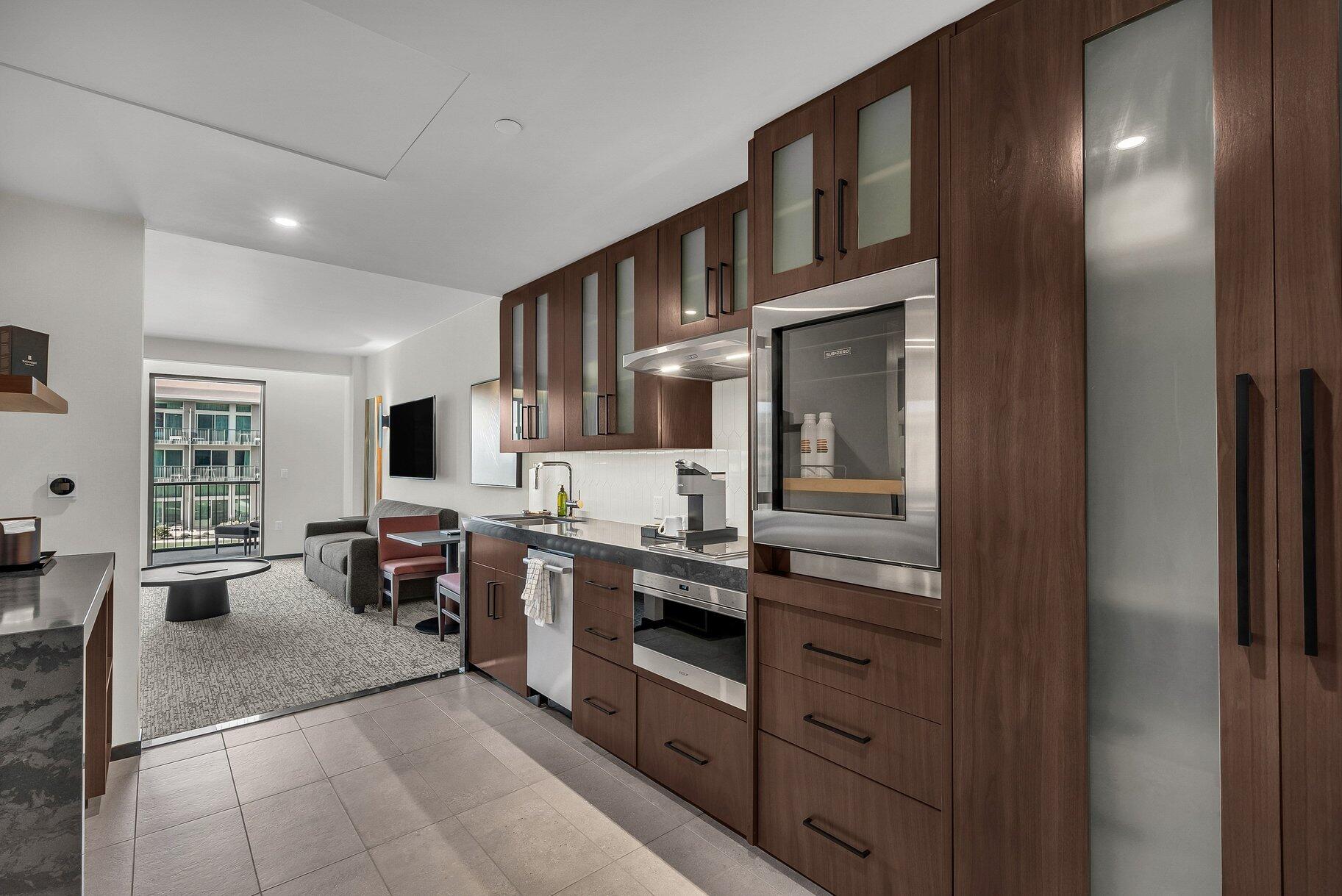 BLACK DESERT RESORT - Residential