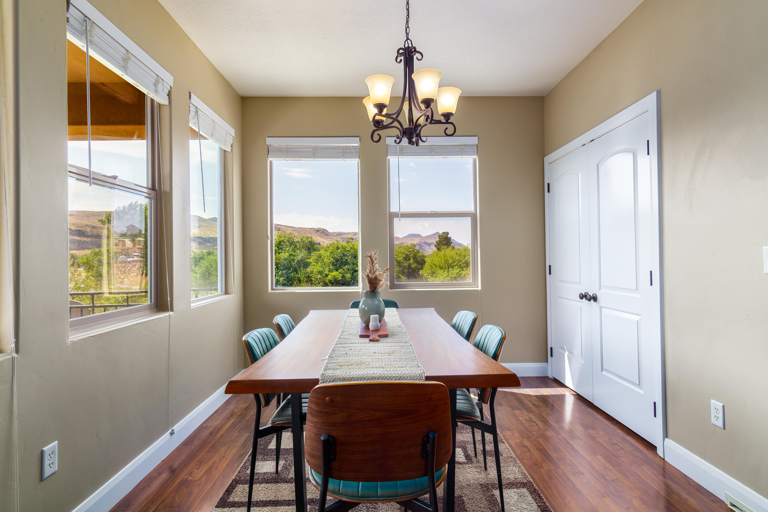 HURRICANE TOWNSITE - Residential