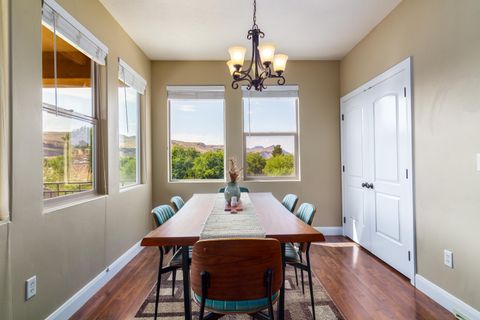 Tiny photo for 840 N MAIN ST, Hurricane, UT 84737 (MLS # 26-268541)