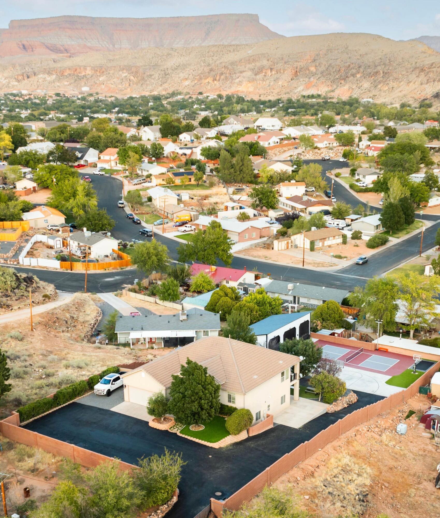 HURRICANE TOWNSITE - Residential