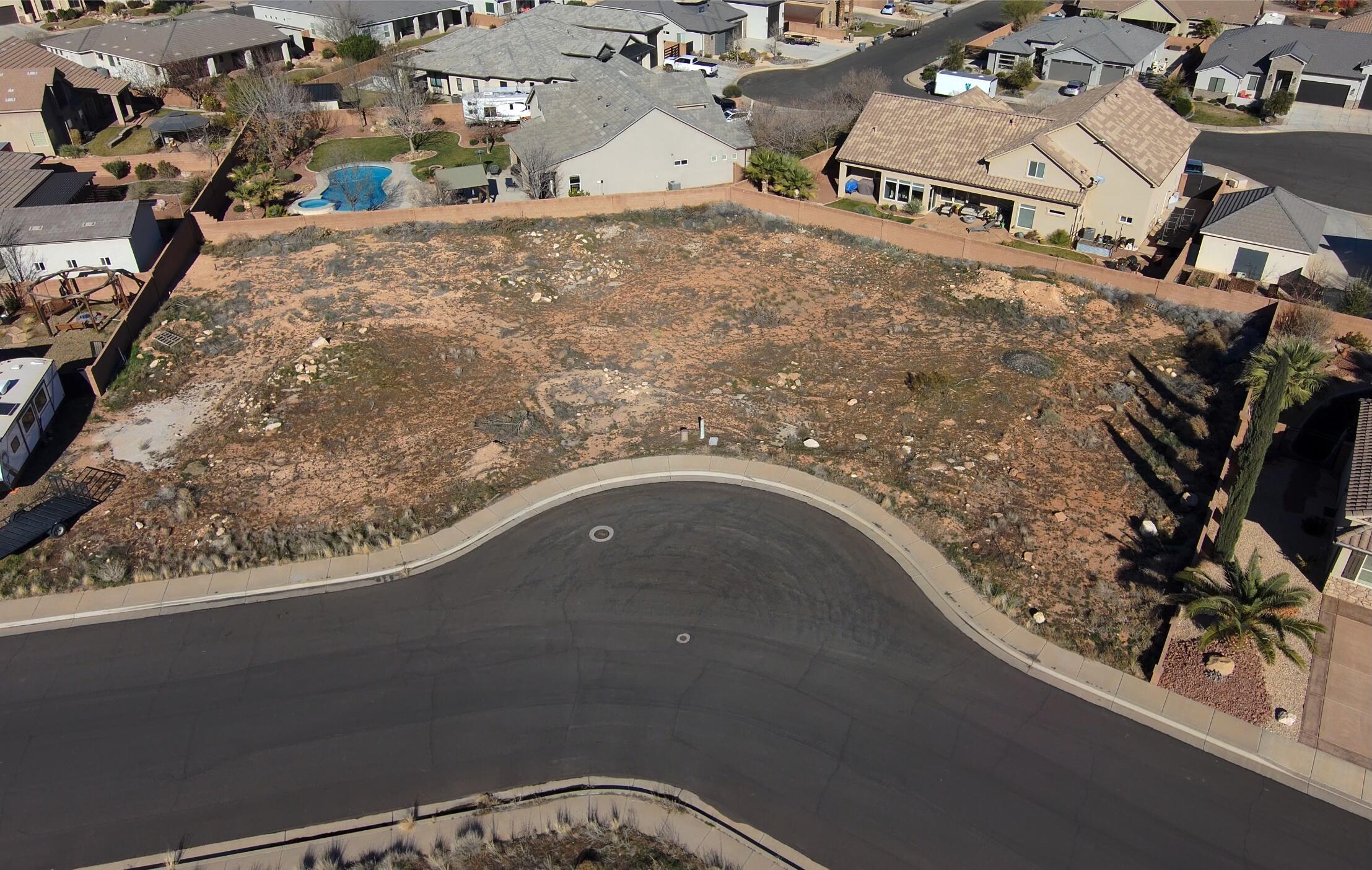 DIXIE SPRINGS - Land