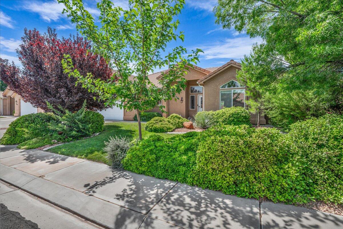 SKY RIDGE HOMESITES - Residential