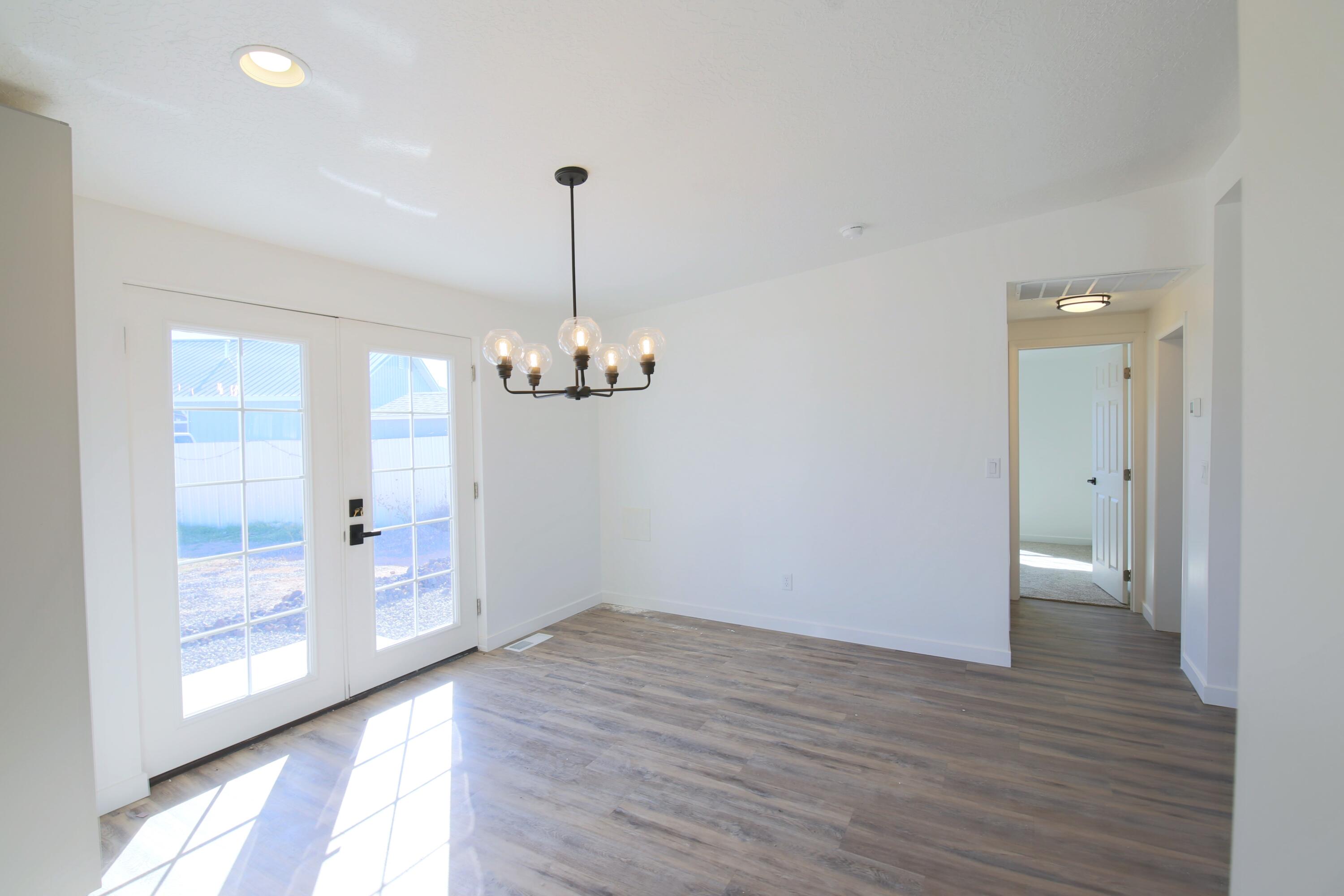 ENTERPRISE VALLEY VIEW ESTATES - Residential