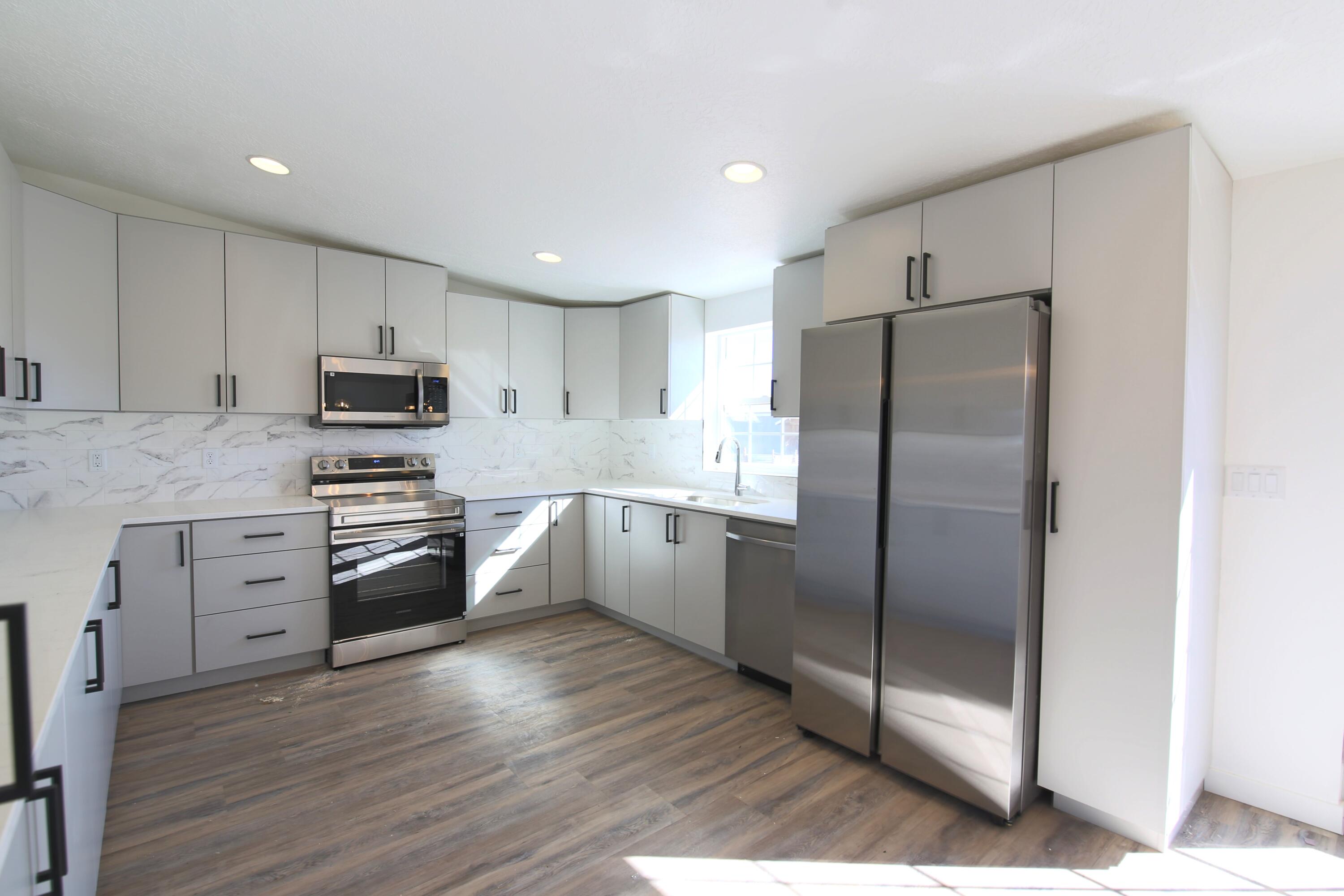 ENTERPRISE VALLEY VIEW ESTATES - Residential