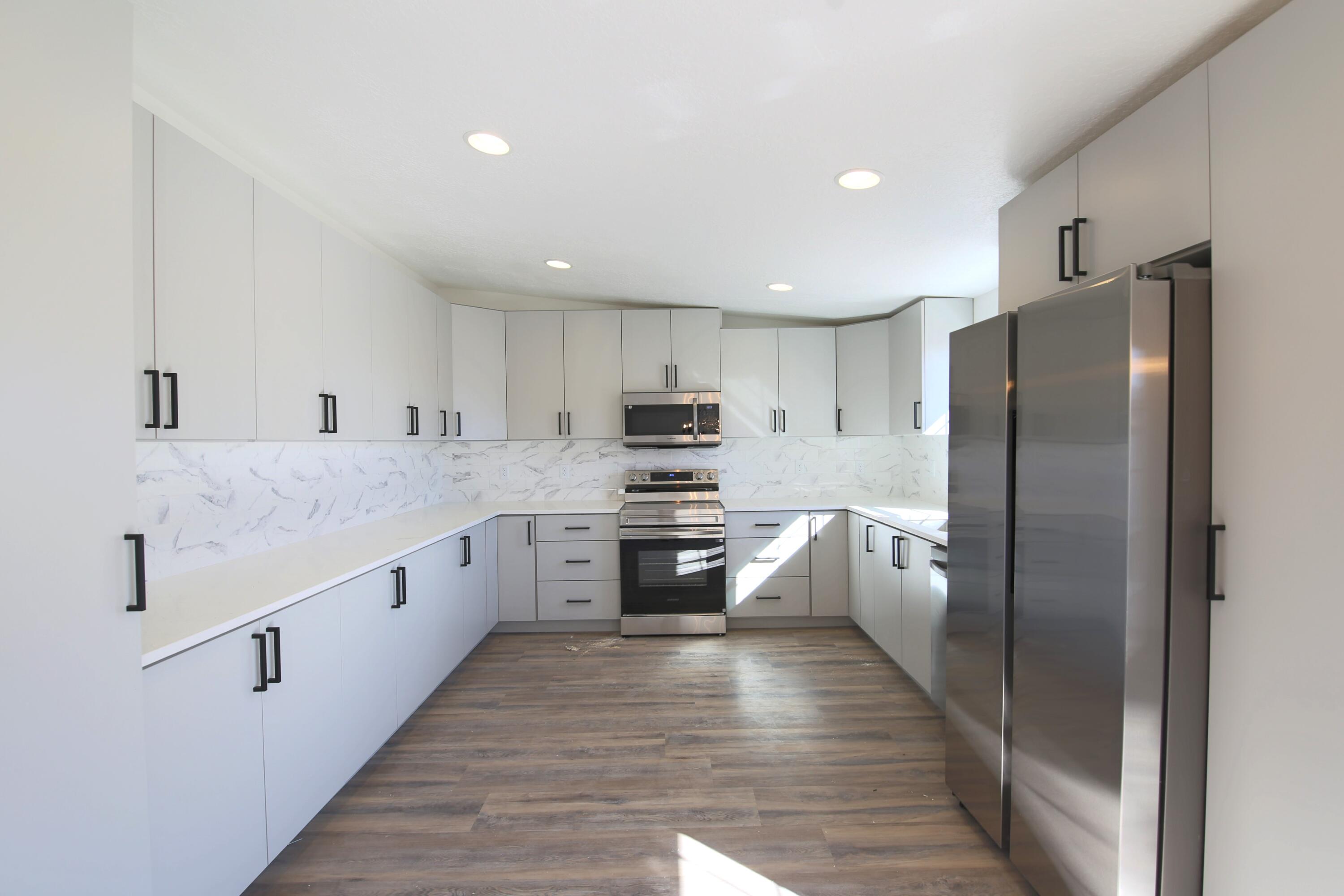 ENTERPRISE VALLEY VIEW ESTATES - Residential