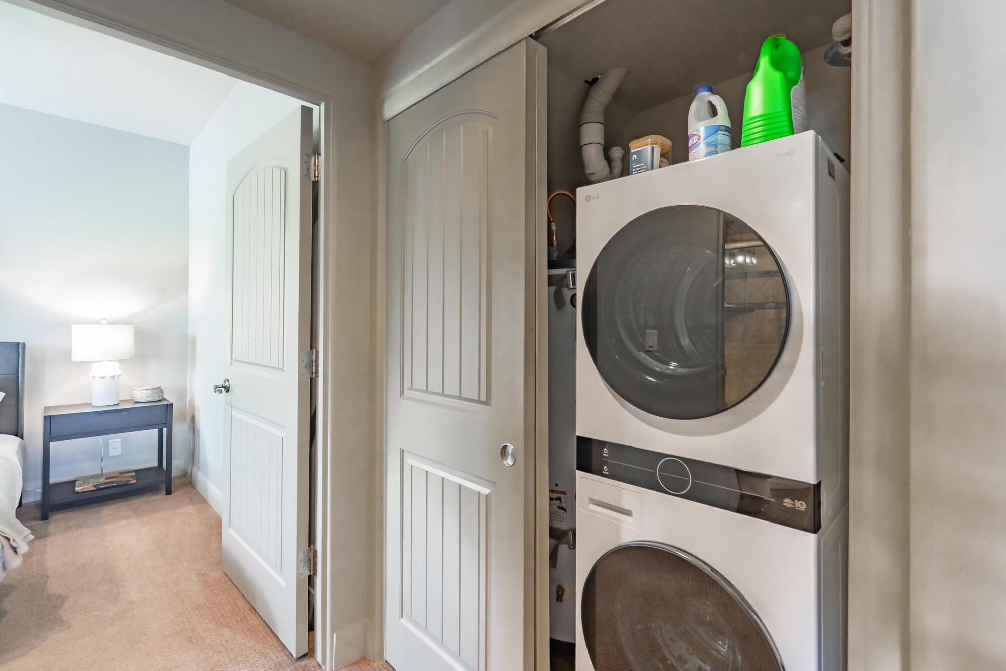 POINT VISTA CONDOS - Residential