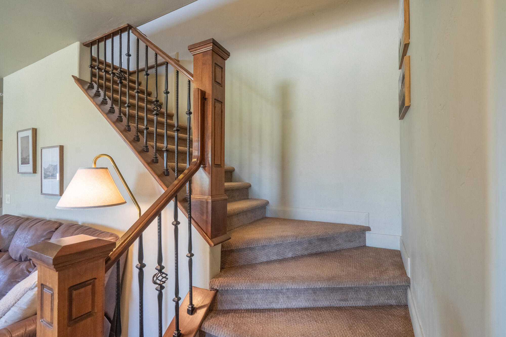 POINT VISTA CONDOS - Residential