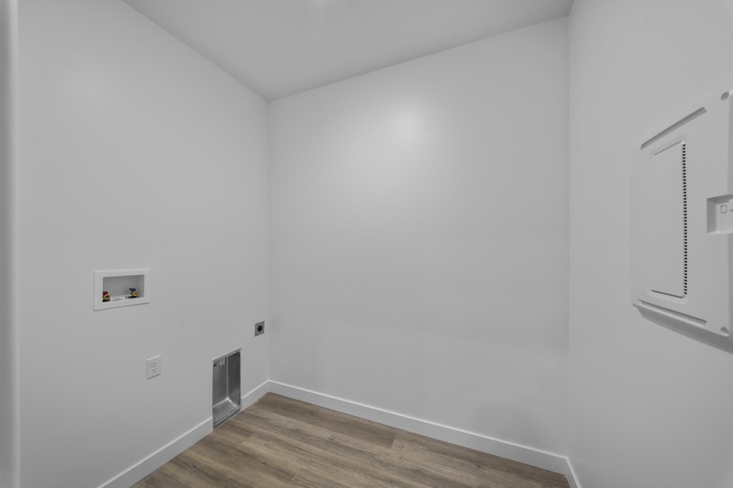 STANDING ROCK WEST AT LONG VALLEY - Residential