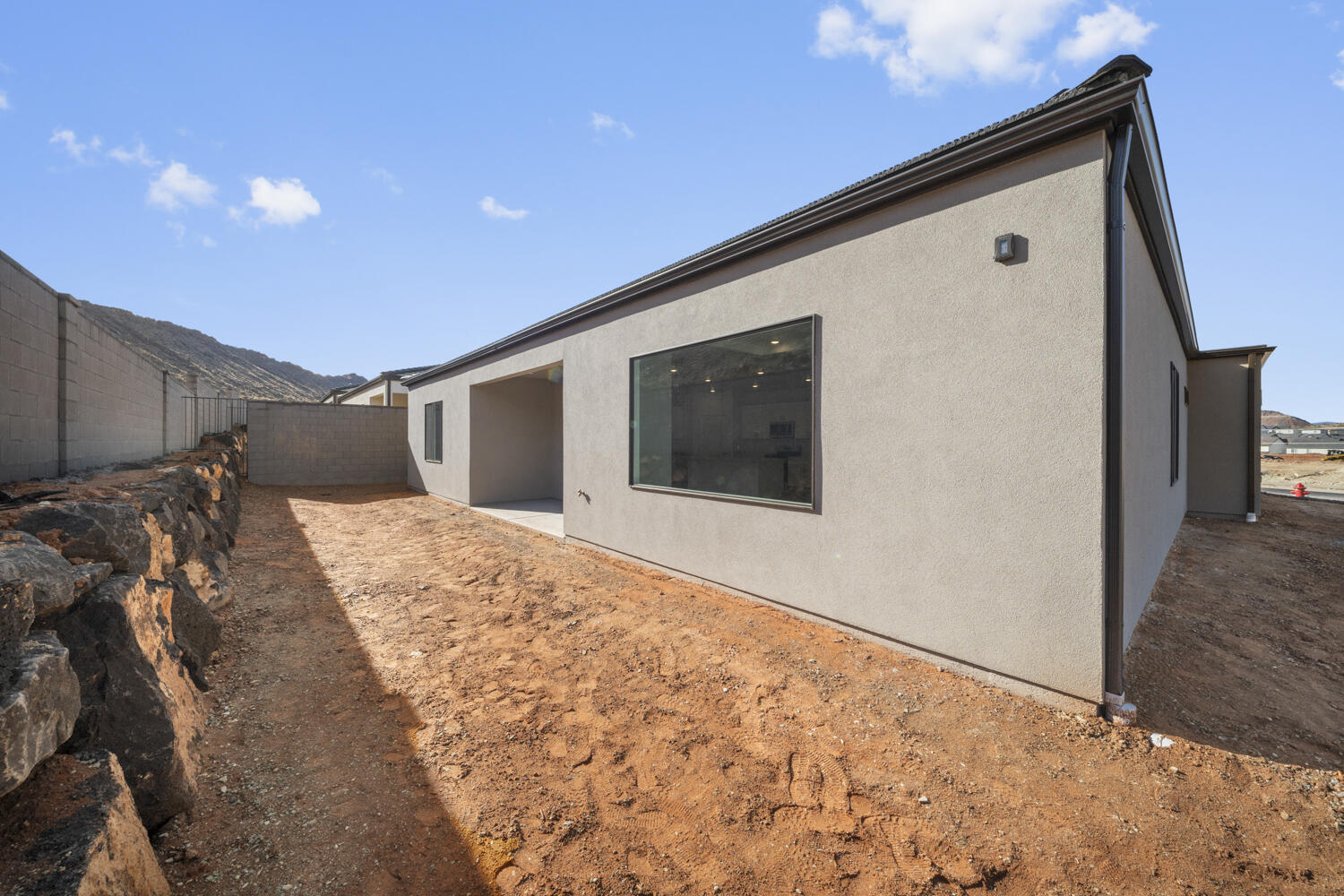 STANDING ROCK WEST AT LONG VALLEY - Residential