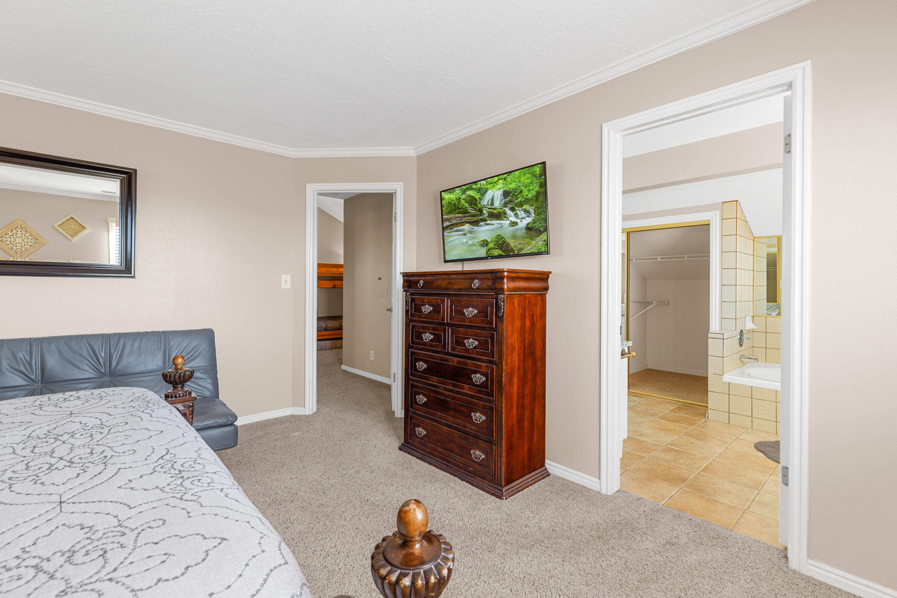 SPORTS VILLAGE - Residential