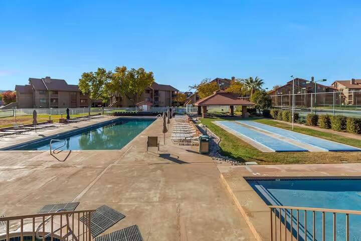 SPORTS VILLAGE - Residential