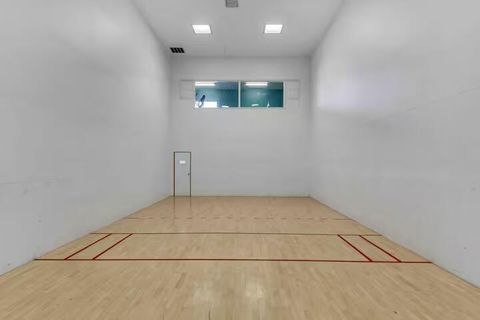 Tiny photo for 860 S Village RD L-10 #L-10, Saint George, UT 84770 (MLS # 25-266209)