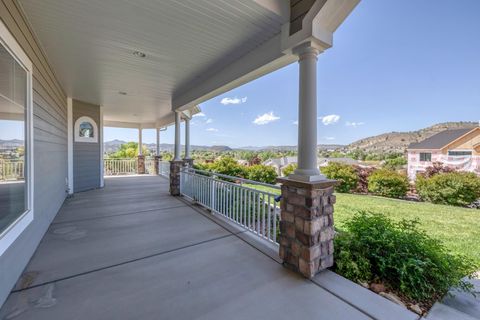 Tiny photo for 947 W AMETHYST DR, Saint George, UT 84770 (MLS # 26-271661)