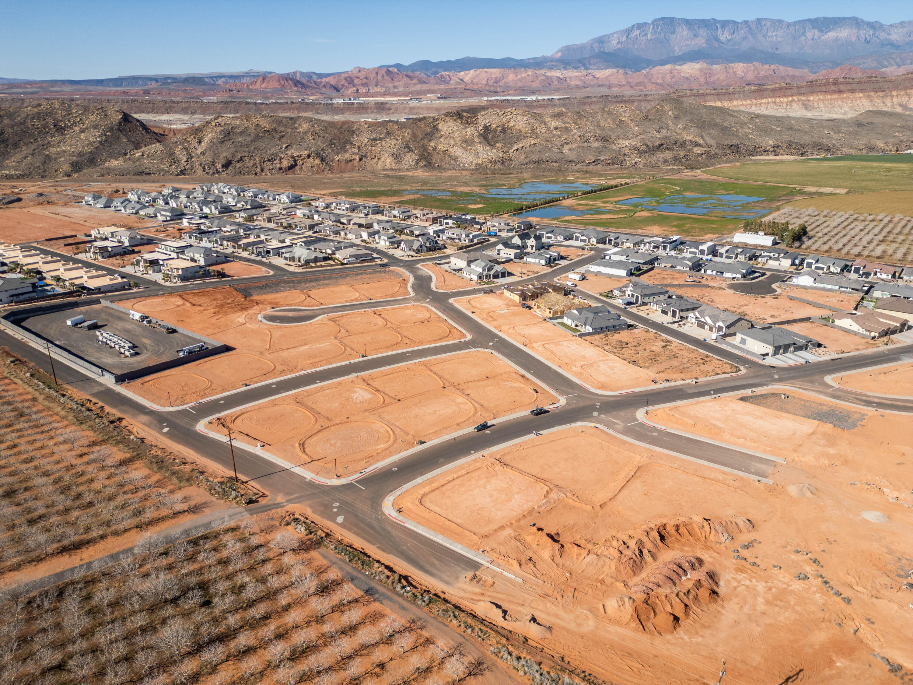 SAND HOLLOW VILLAGE - Land