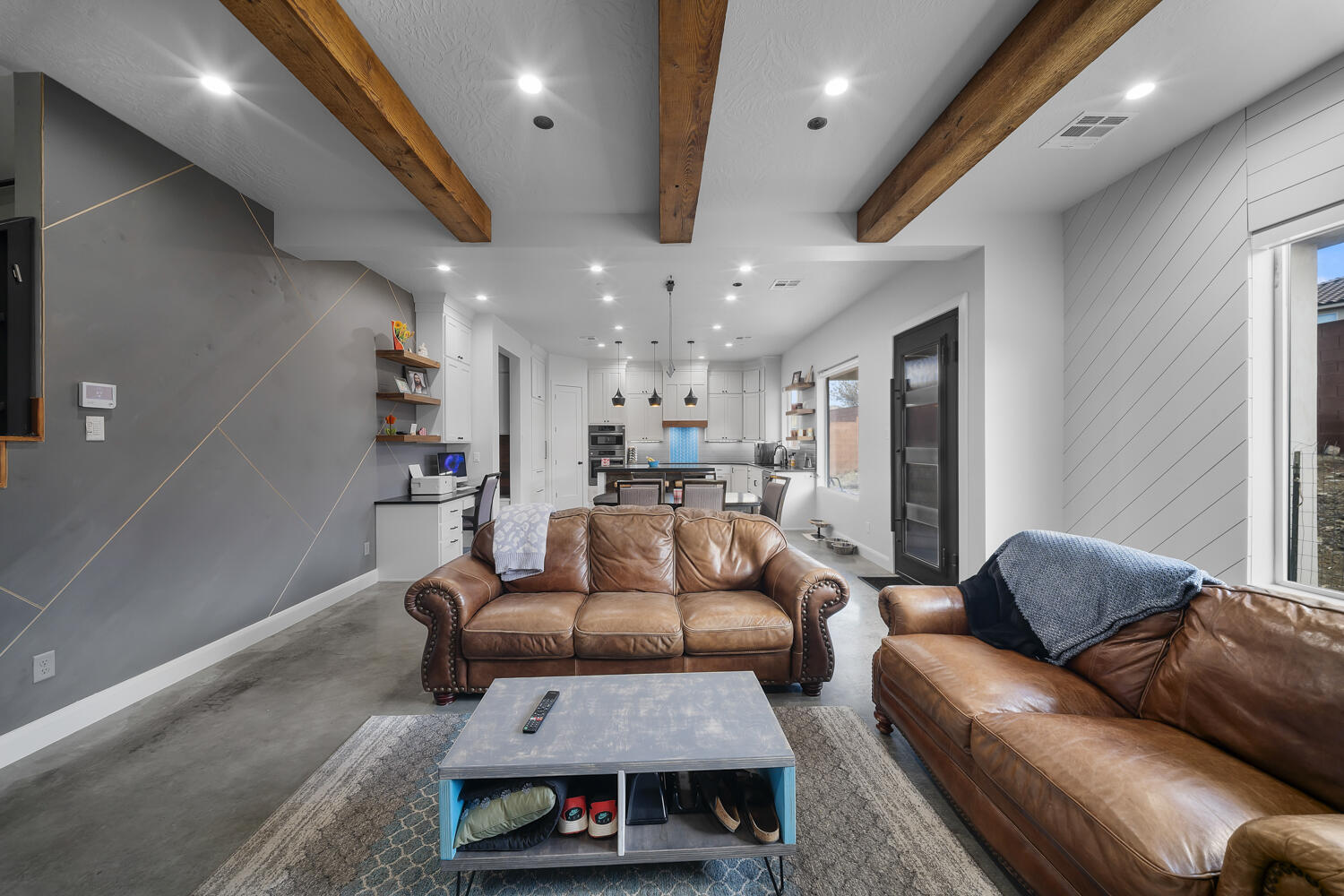 WILLOWS - Residential