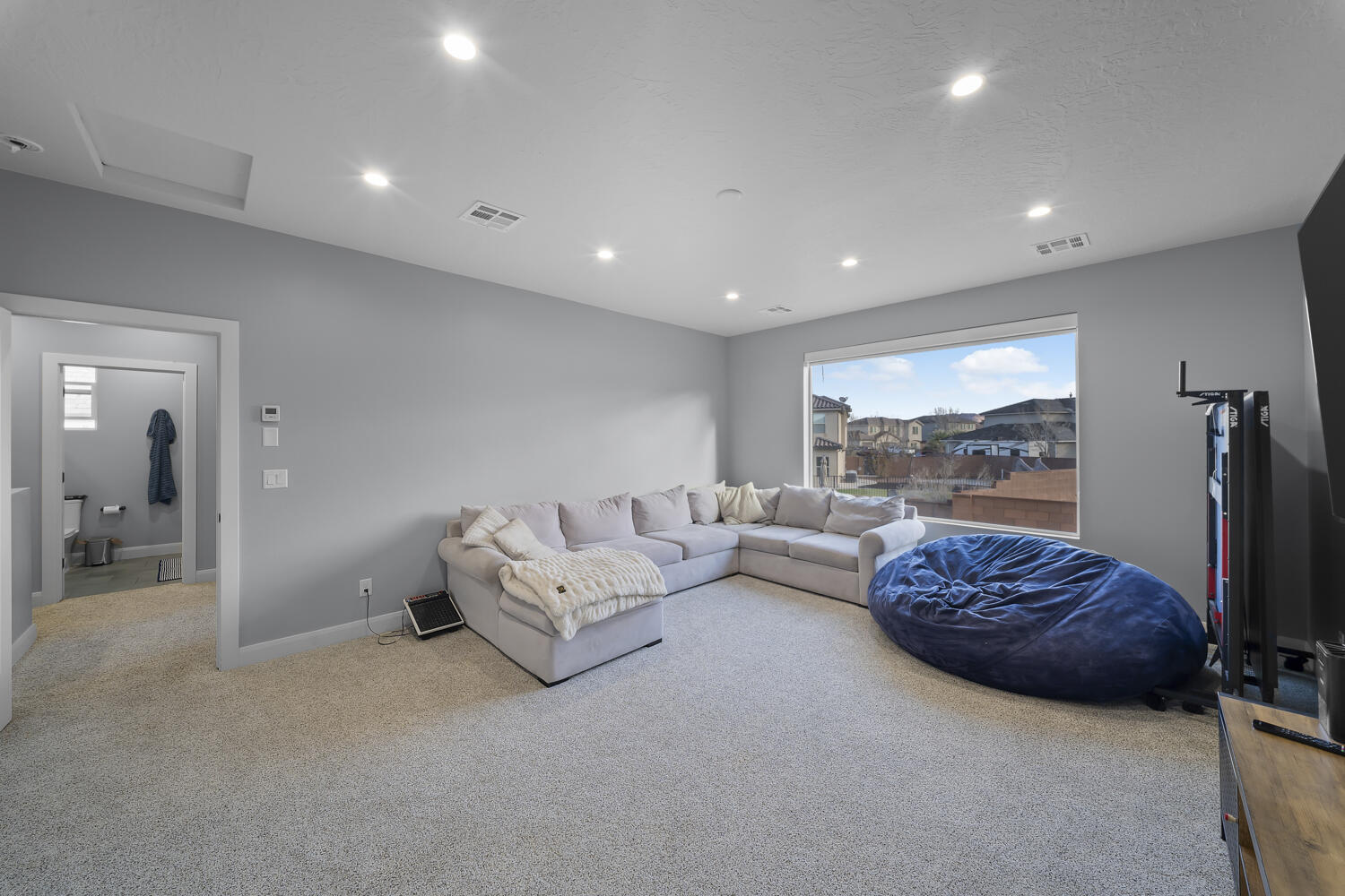 WILLOWS - Residential