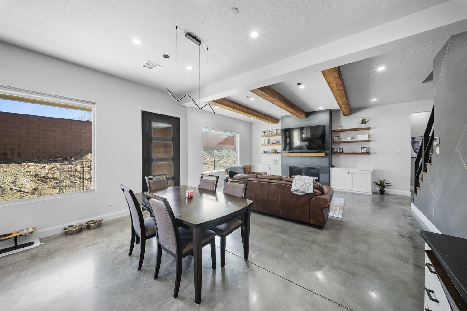 WILLOWS - Residential