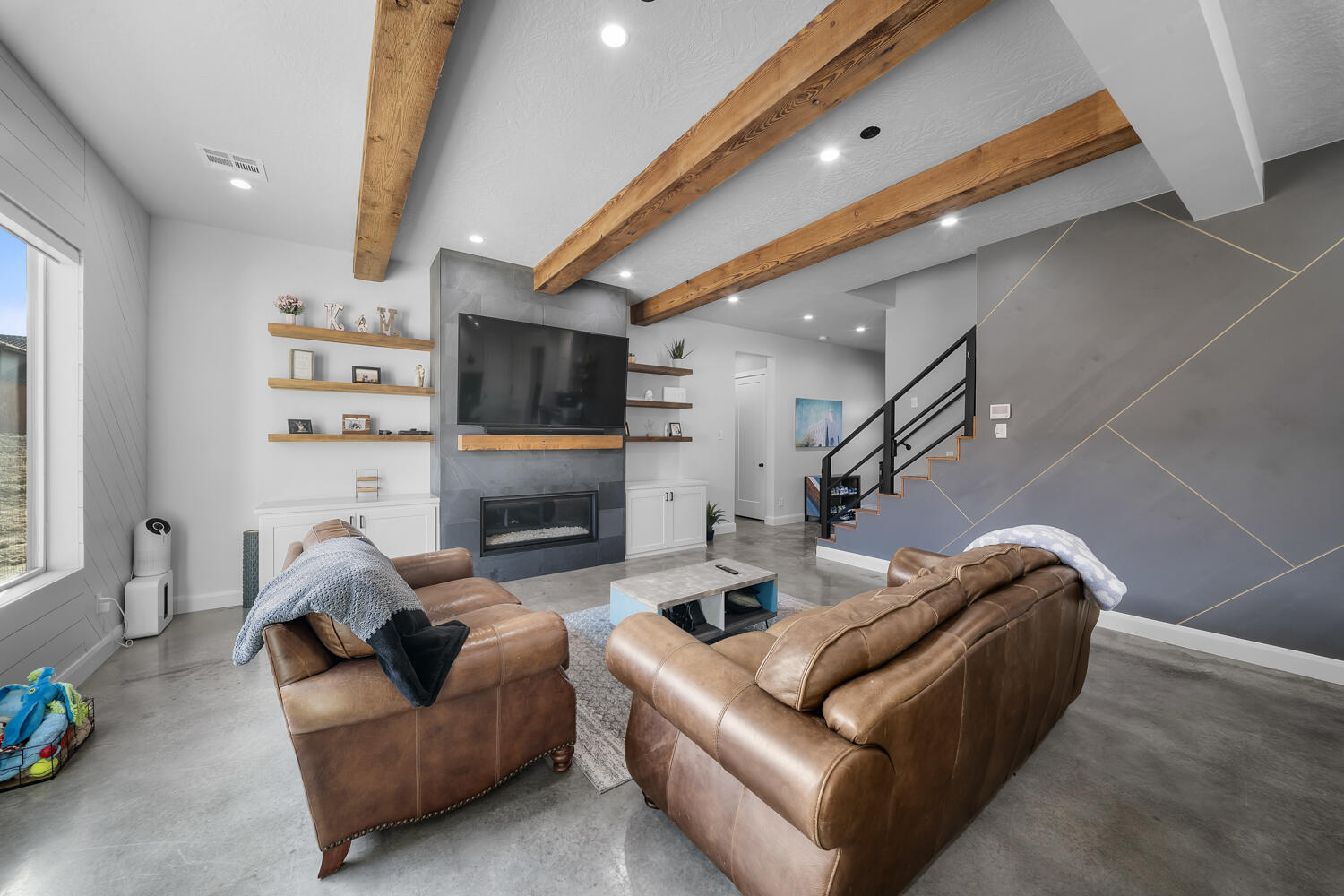 WILLOWS - Residential