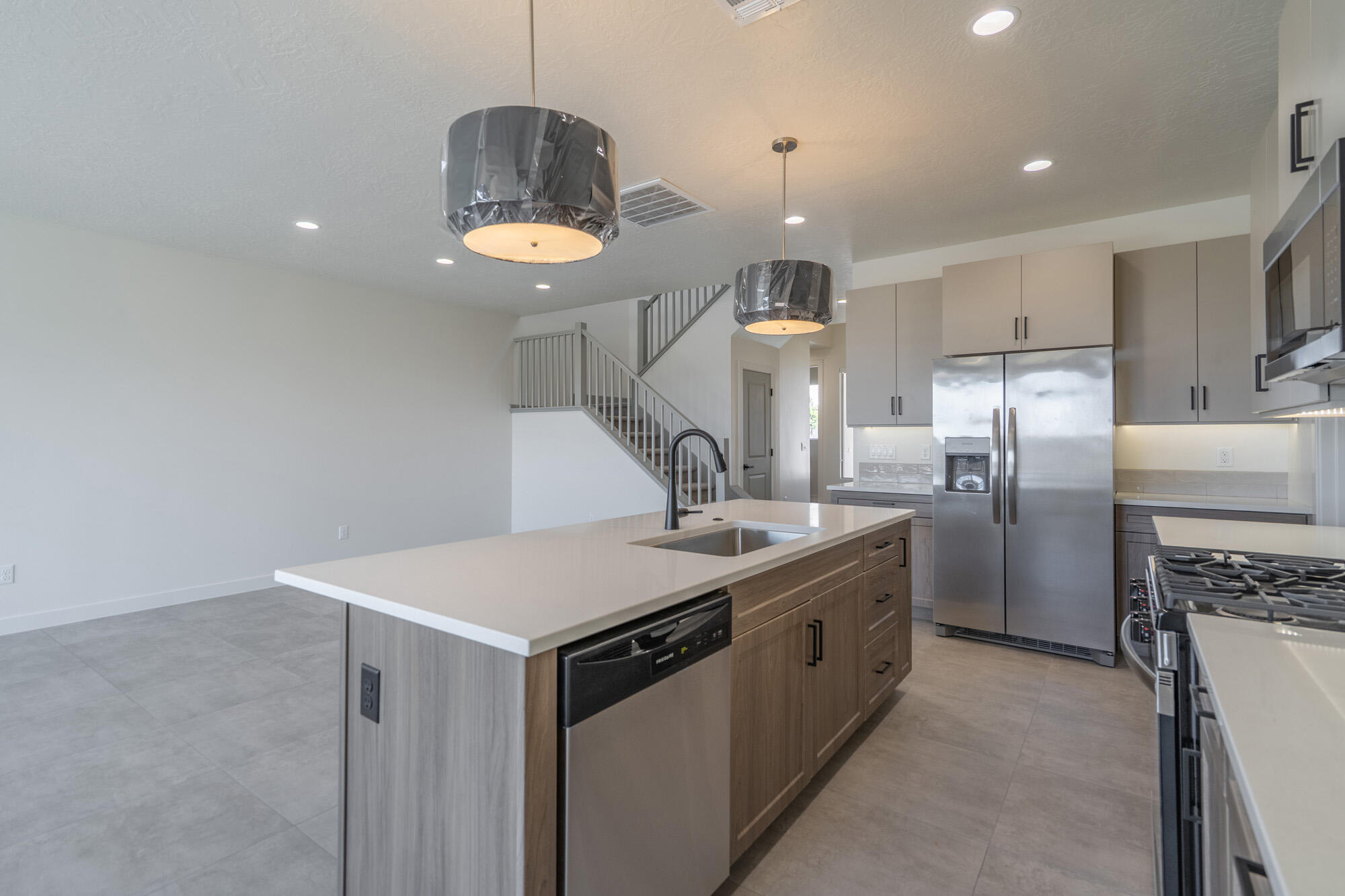SKY VIEW SUB - Residential
