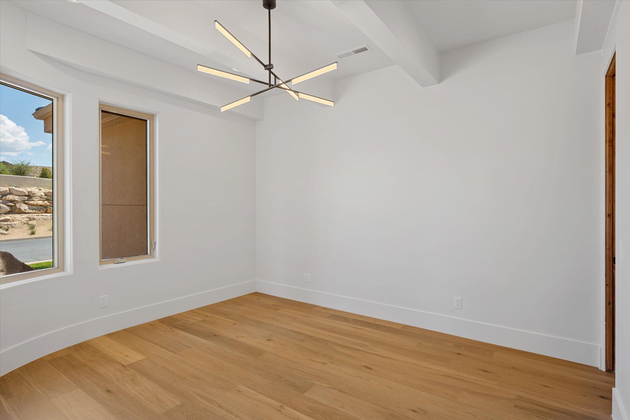 STONE CLIFF - Residential