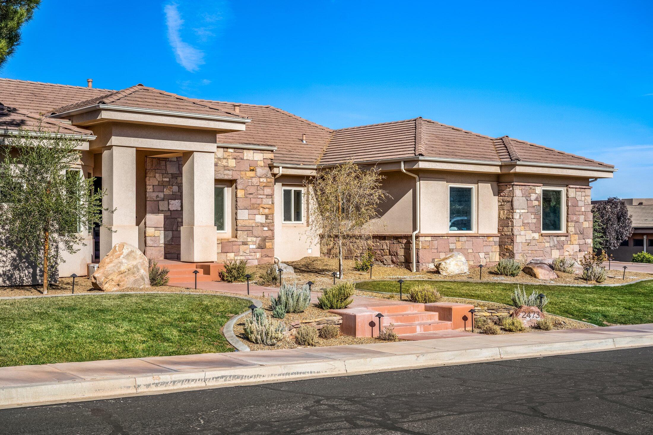 STONE CLIFF - Residential