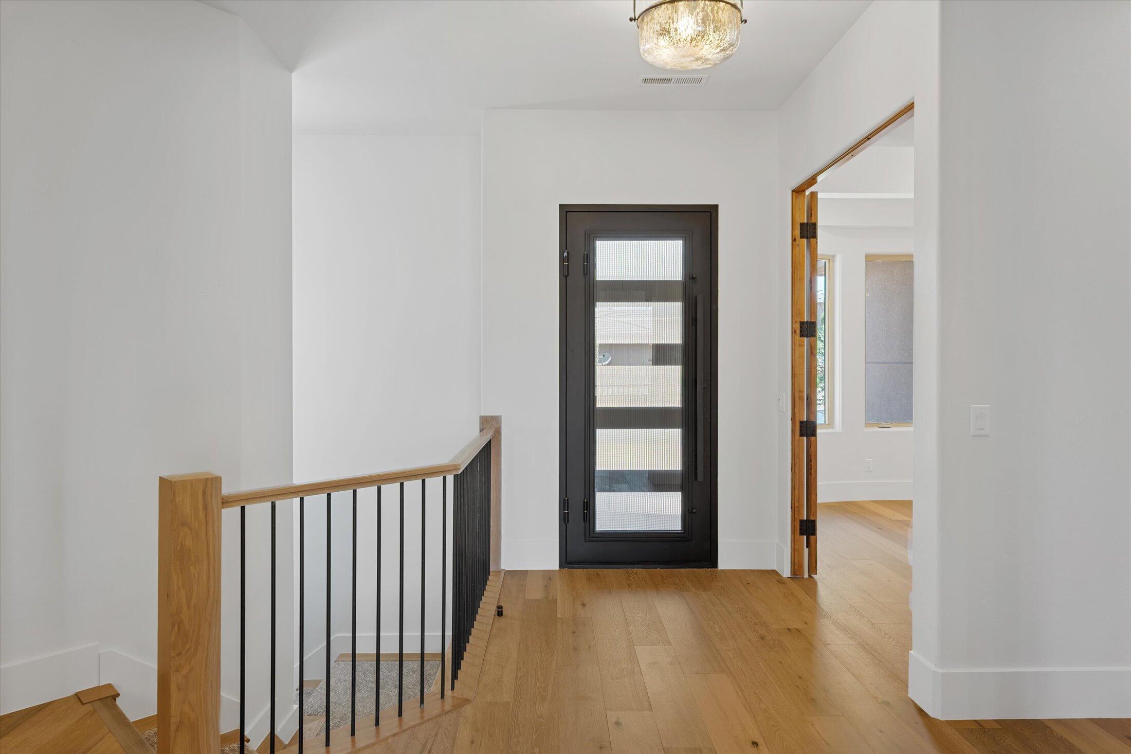 STONE CLIFF - Residential