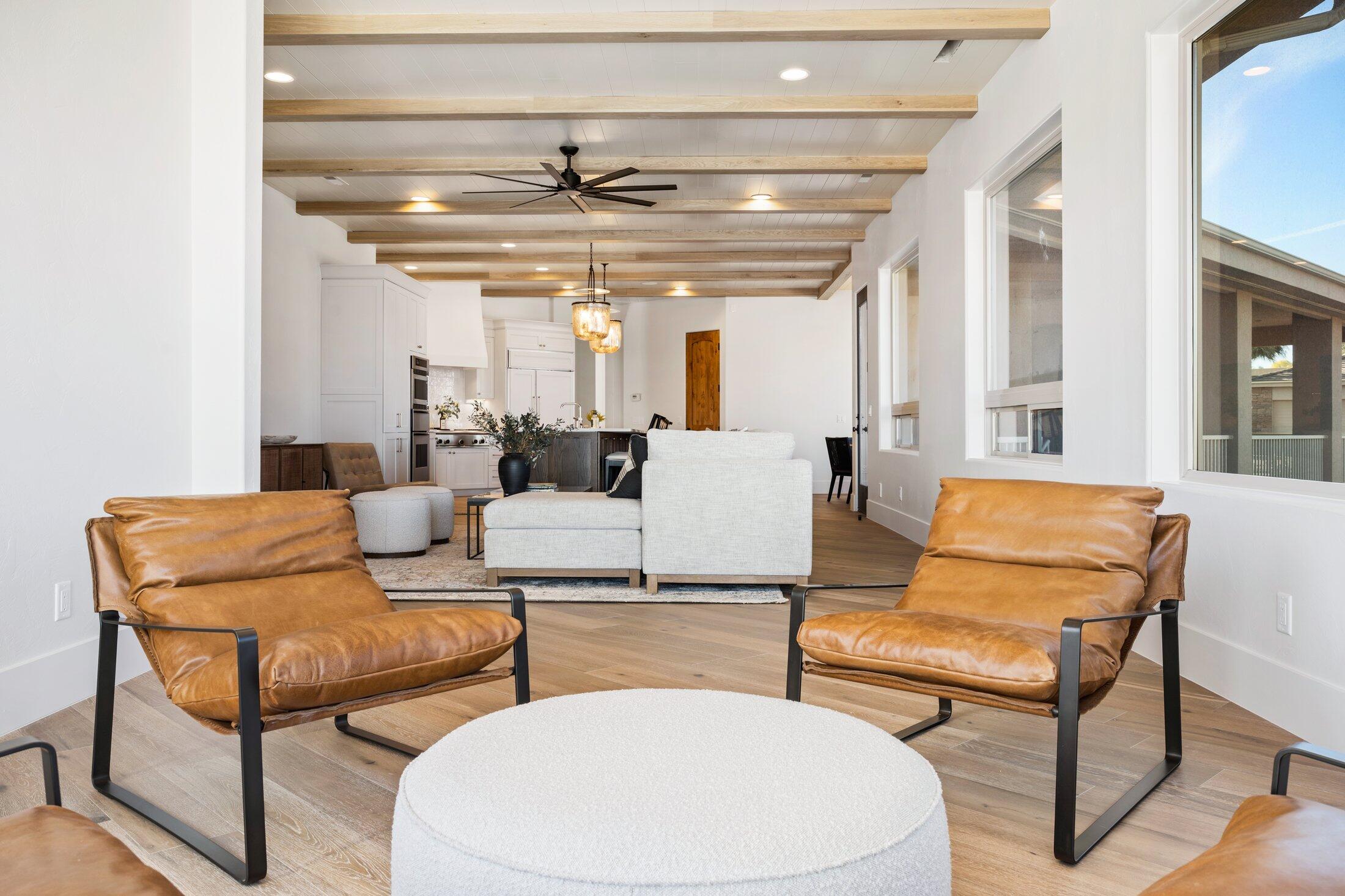 STONE CLIFF - Residential