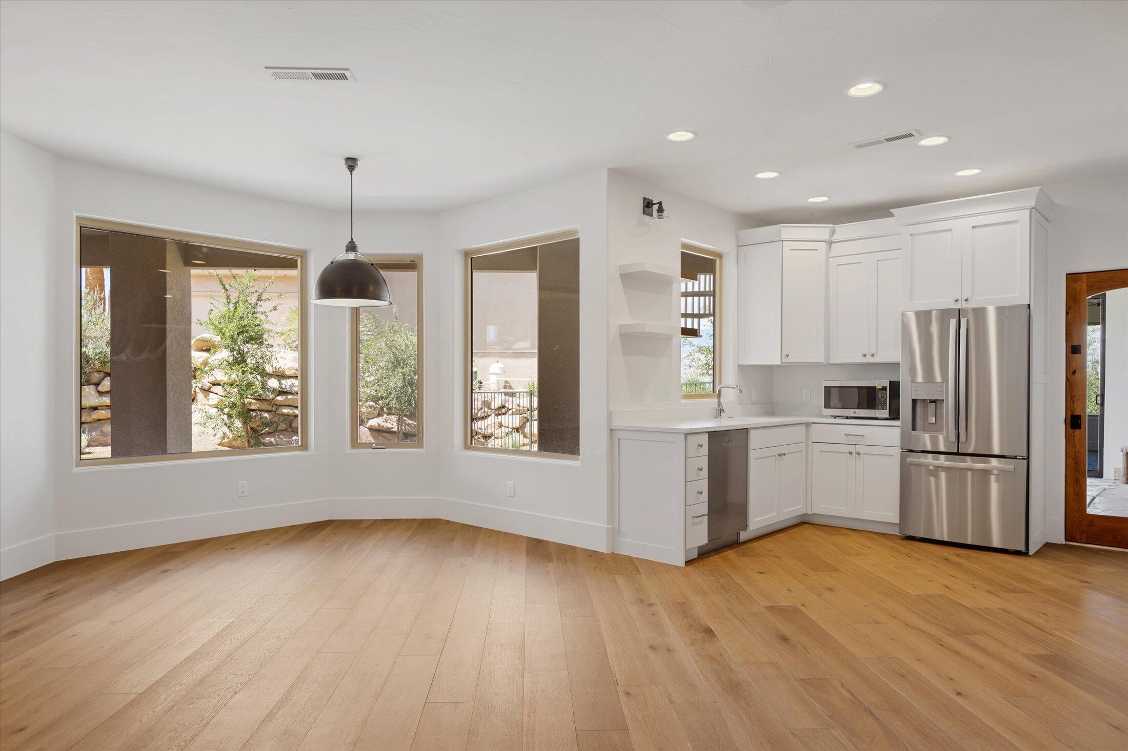 STONE CLIFF - Residential