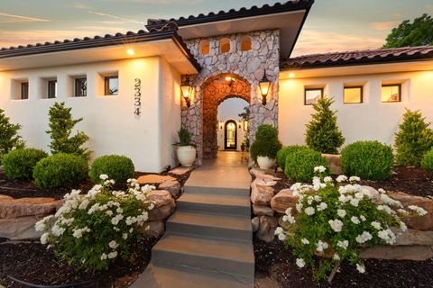 Tiny photo for 2334 LEDA LN, Santa Clara, UT 84765 (MLS # 26-271776)