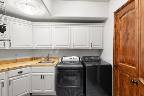 Tiny photo for 2334 LEDA LN, Santa Clara, UT 84765 (MLS # 26-271776)