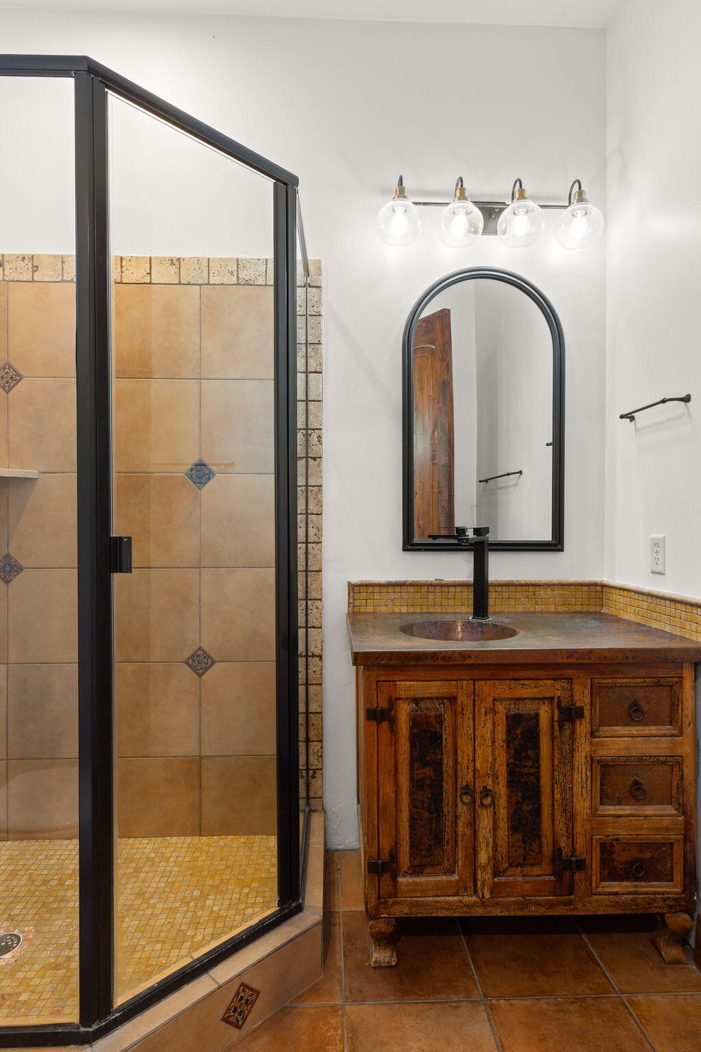 ARROWHEAD ESTATES - Residential