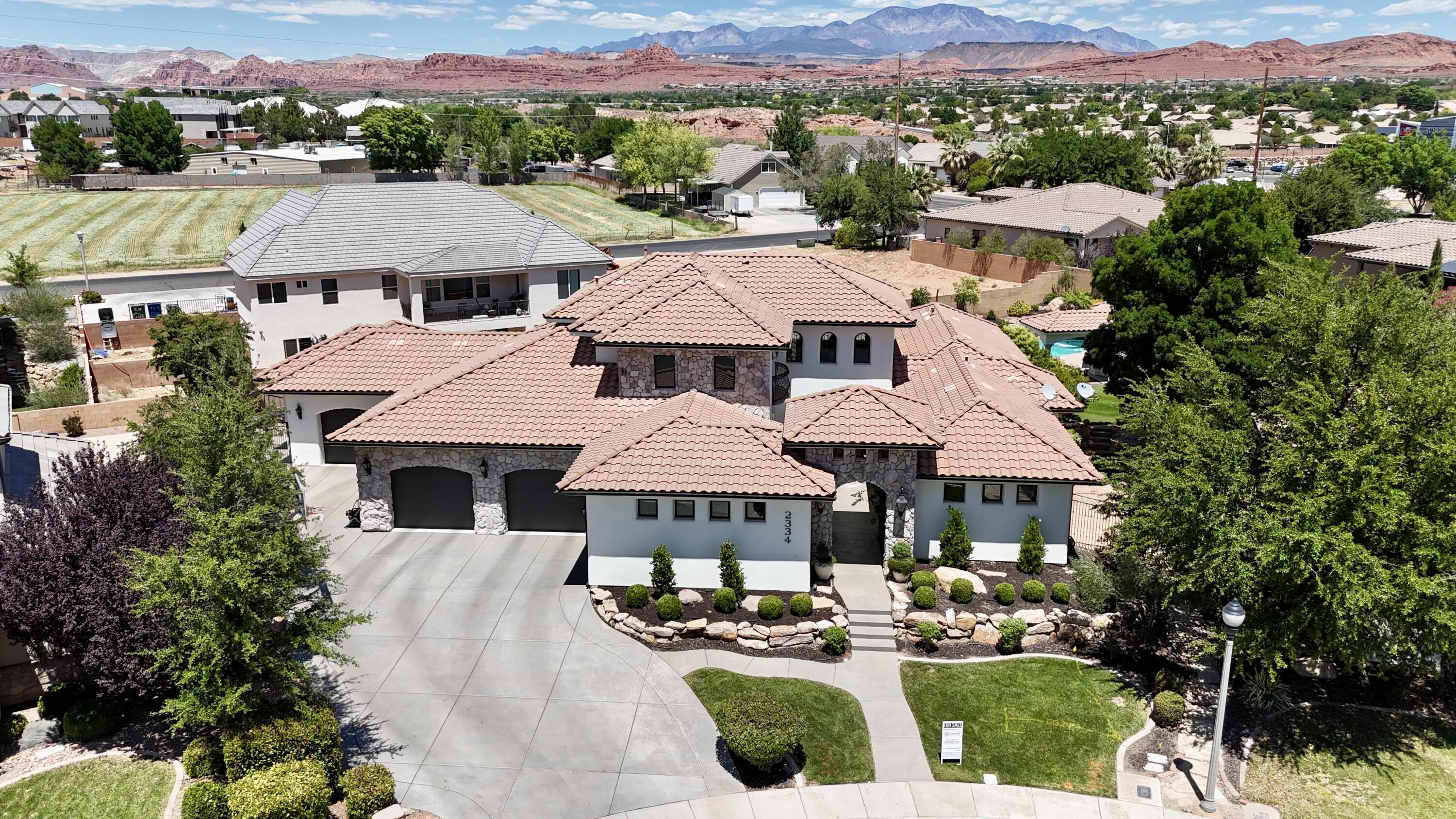 ARROWHEAD ESTATES - Residential