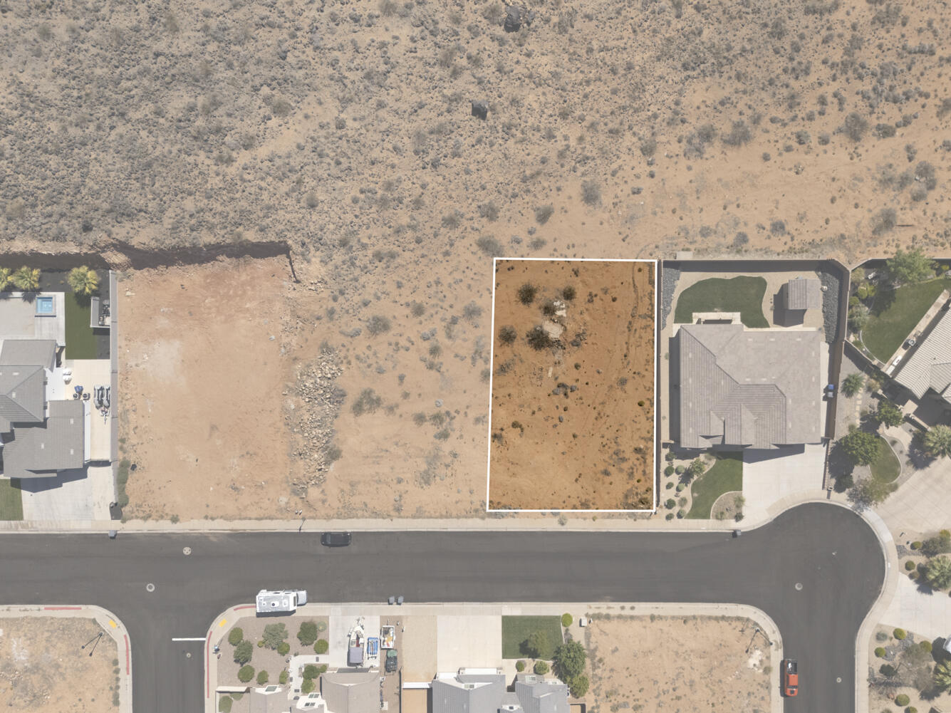 DIXIE SPRINGS - Land