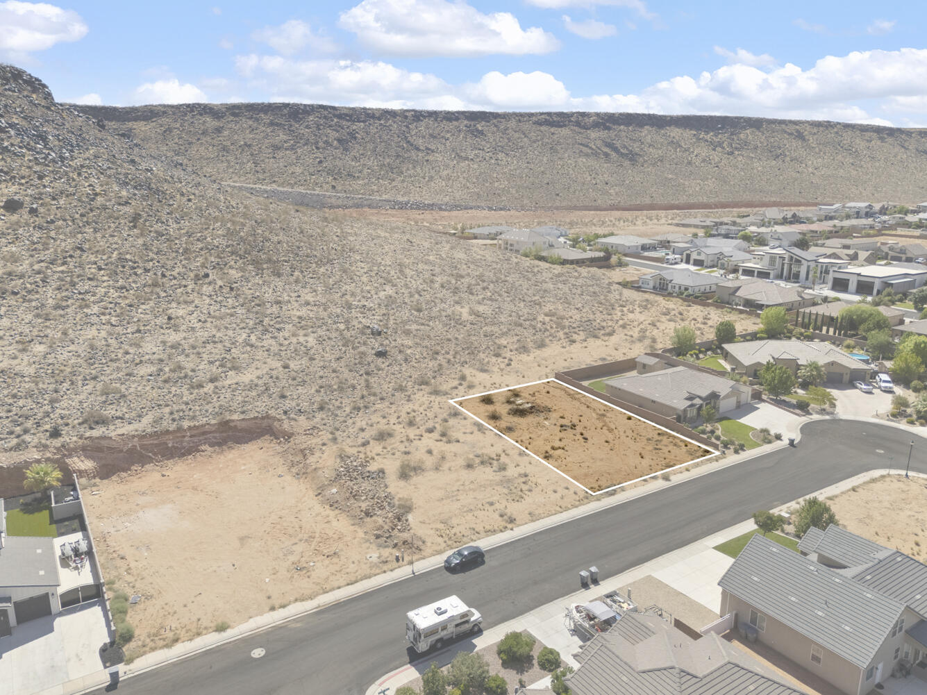 DIXIE SPRINGS - Land