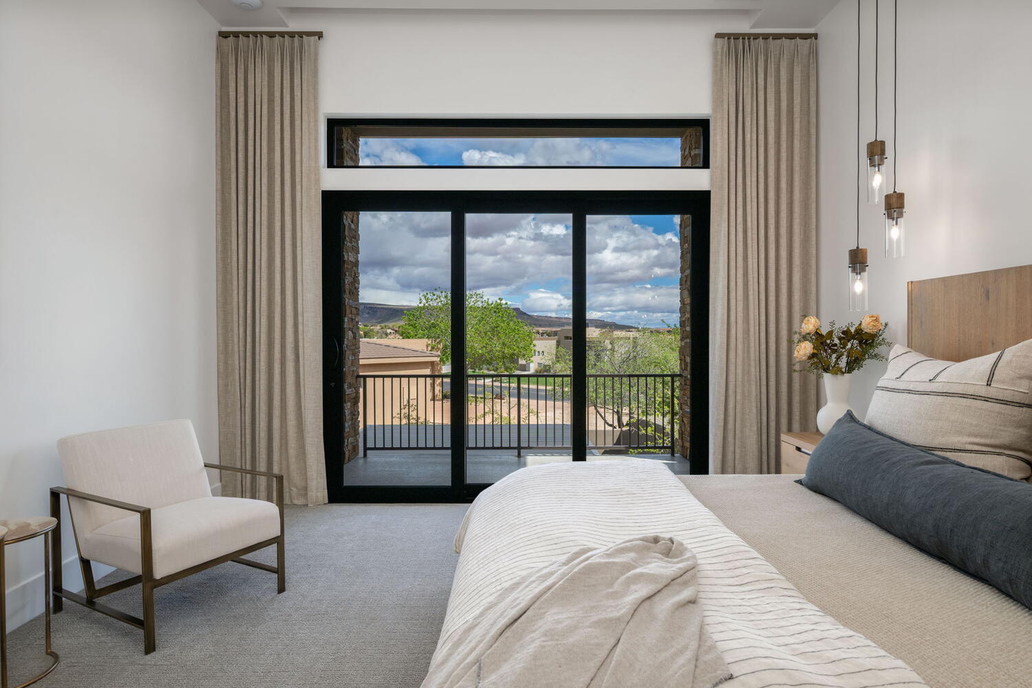 LEDGES OF ST GEORGE - Residential