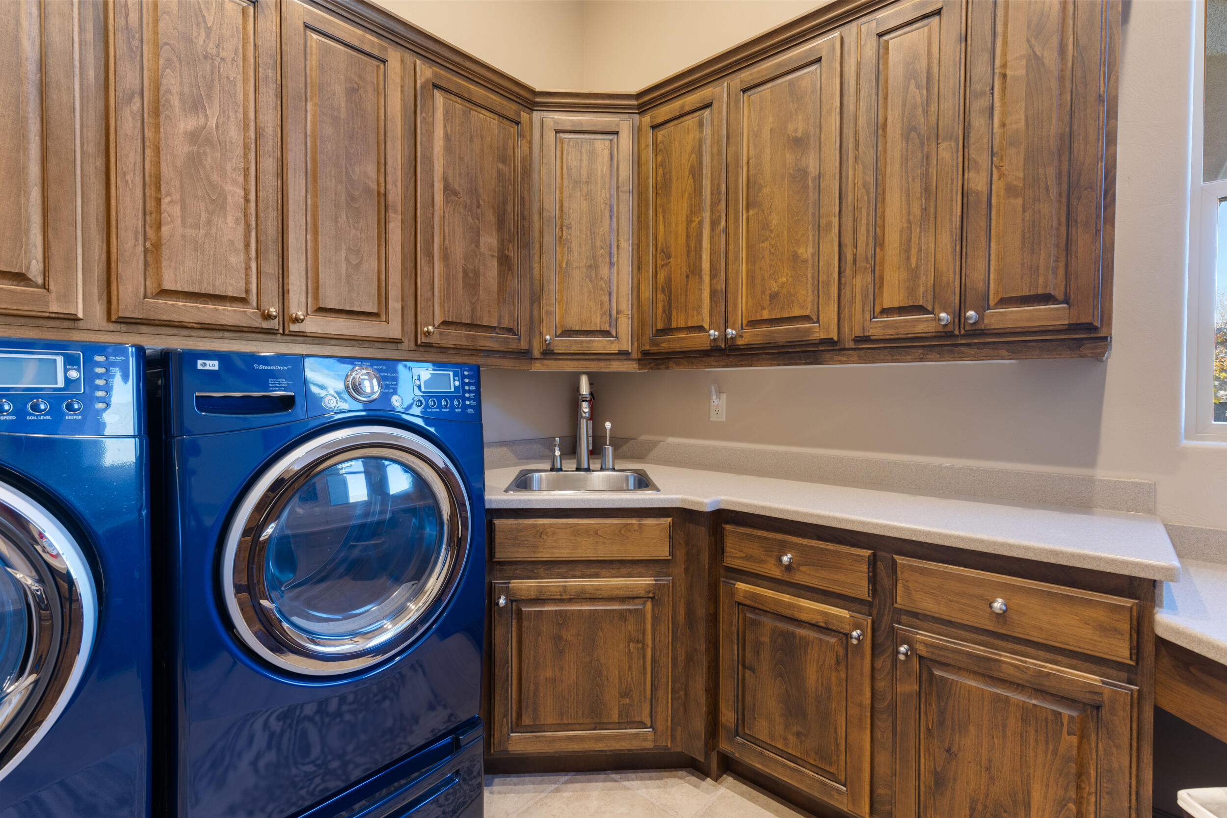 BRIDGEWATER TOWNHOMES AT SUNBROOK - Residential