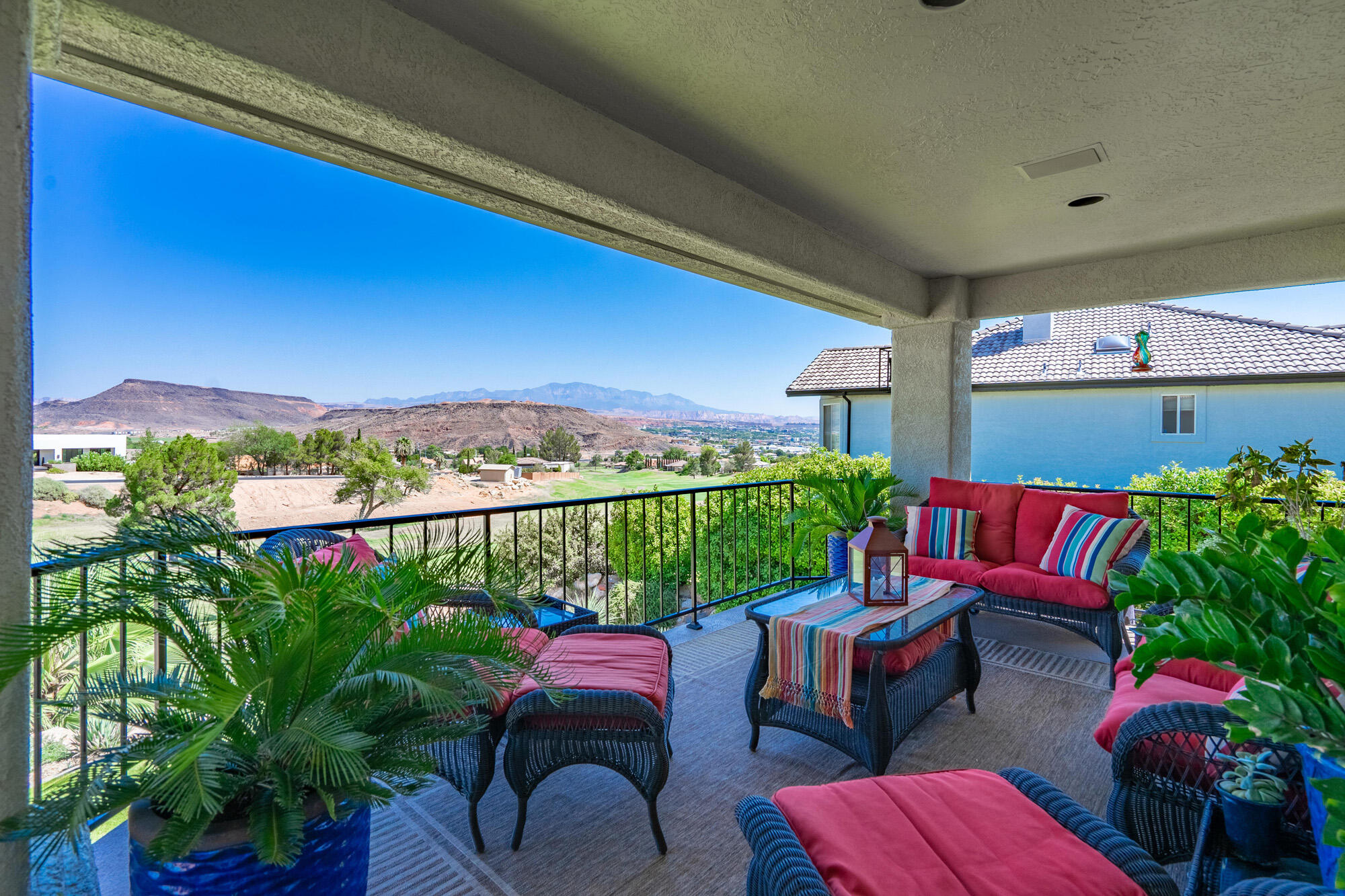 FAIRWAY HILLS - Residential