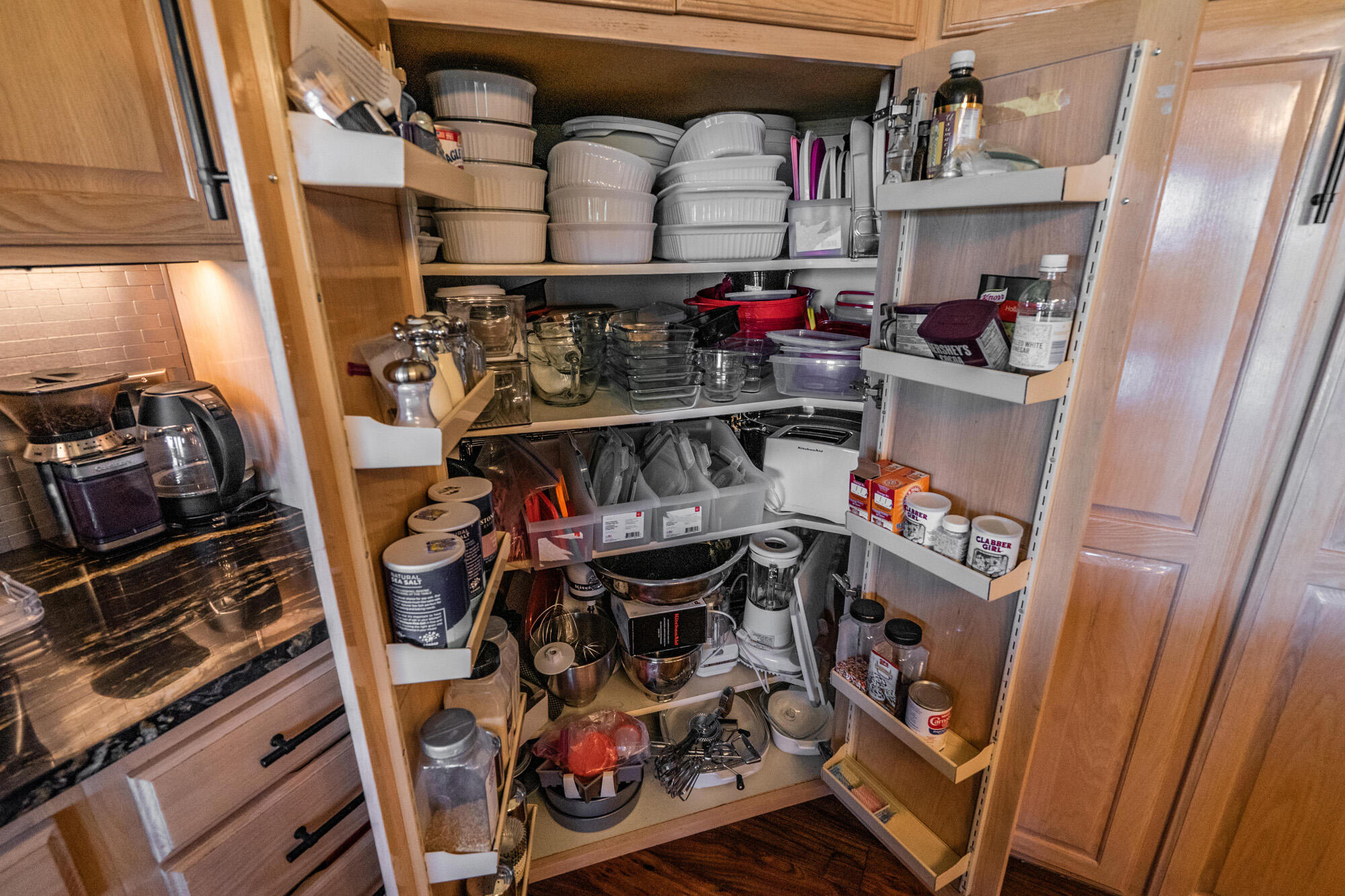 FAIRWAY HILLS - Residential