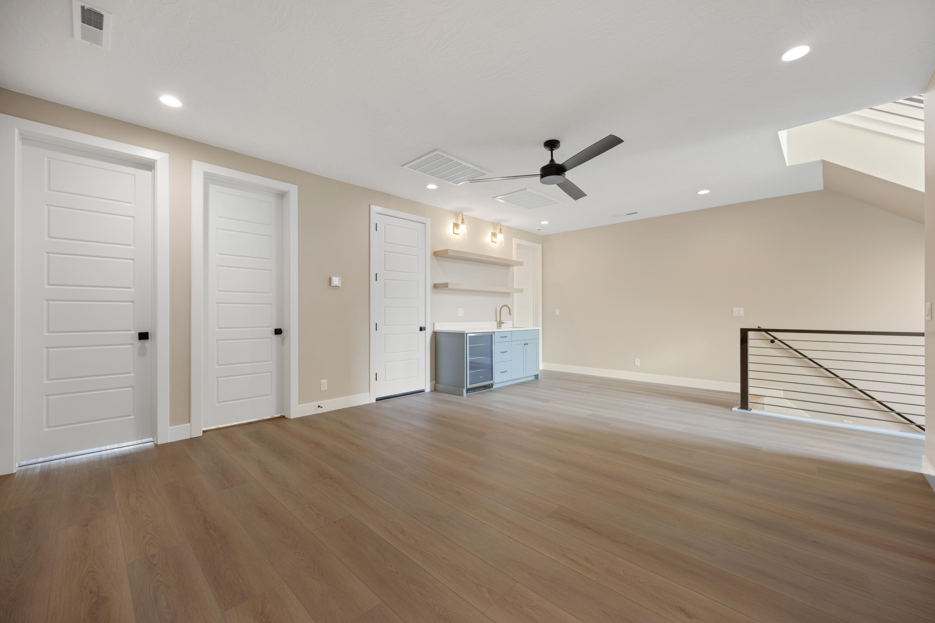 DESERT COLOR RESORT - Residential