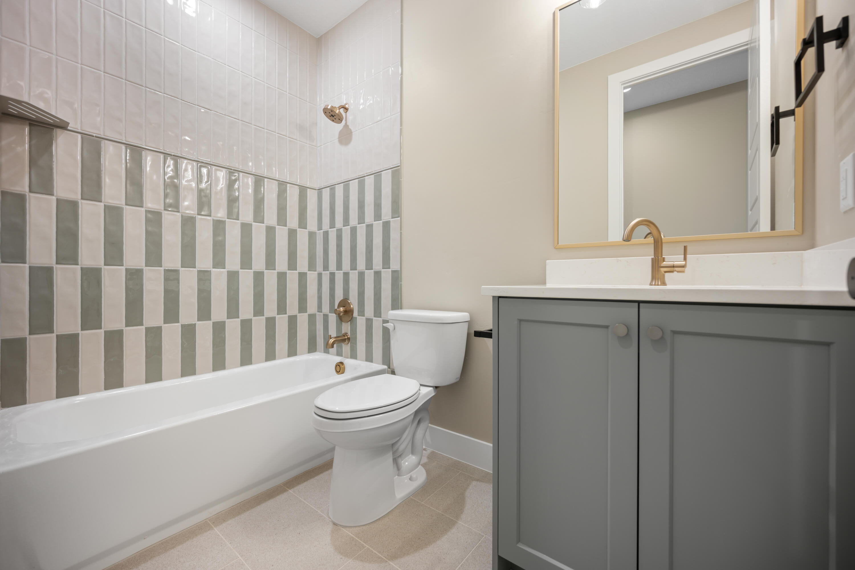 DESERT COLOR RESORT - Residential