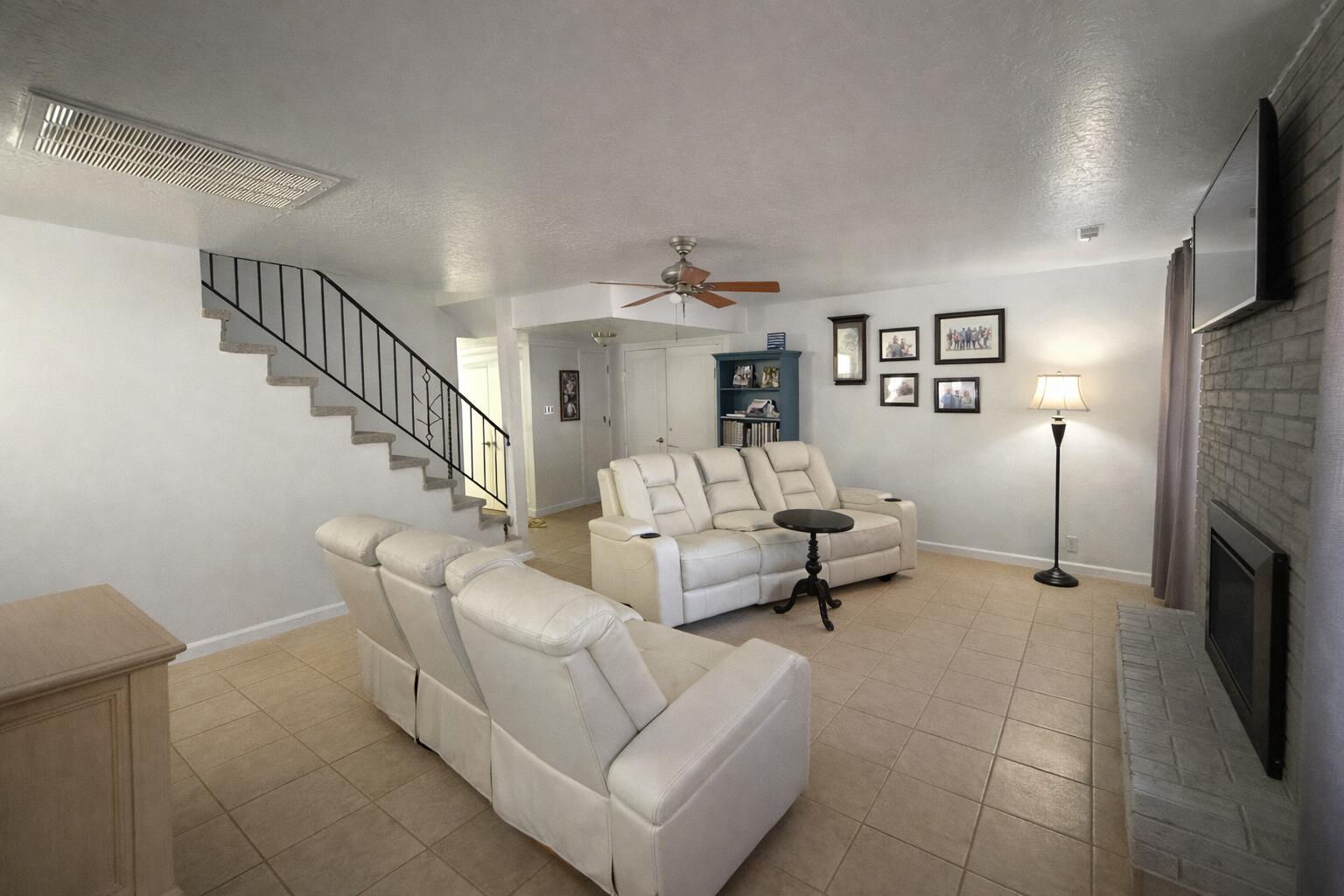 BLOOMINGTON COUNTRY CLUB - Residential