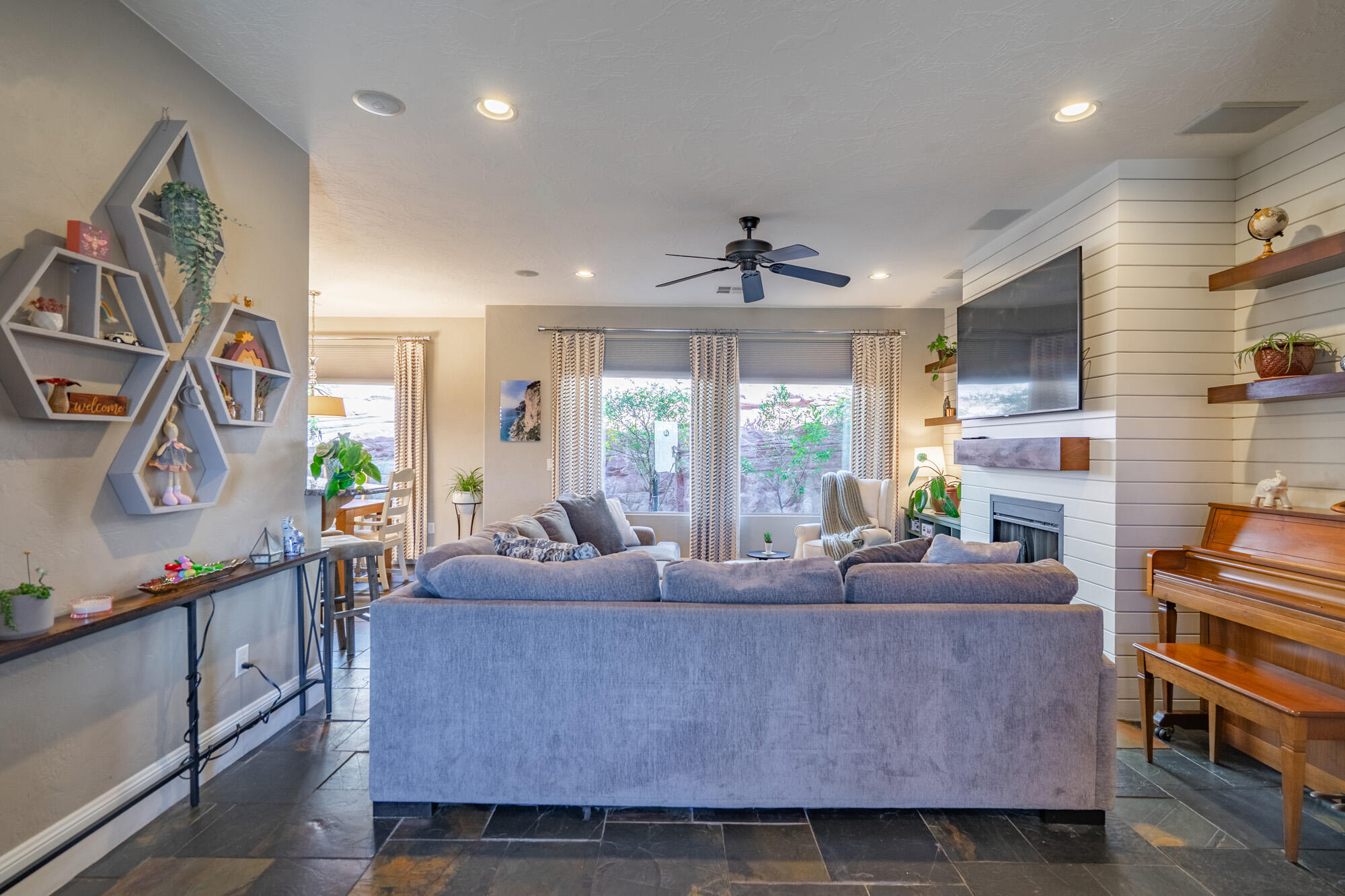 COPPER HILLS - Residential