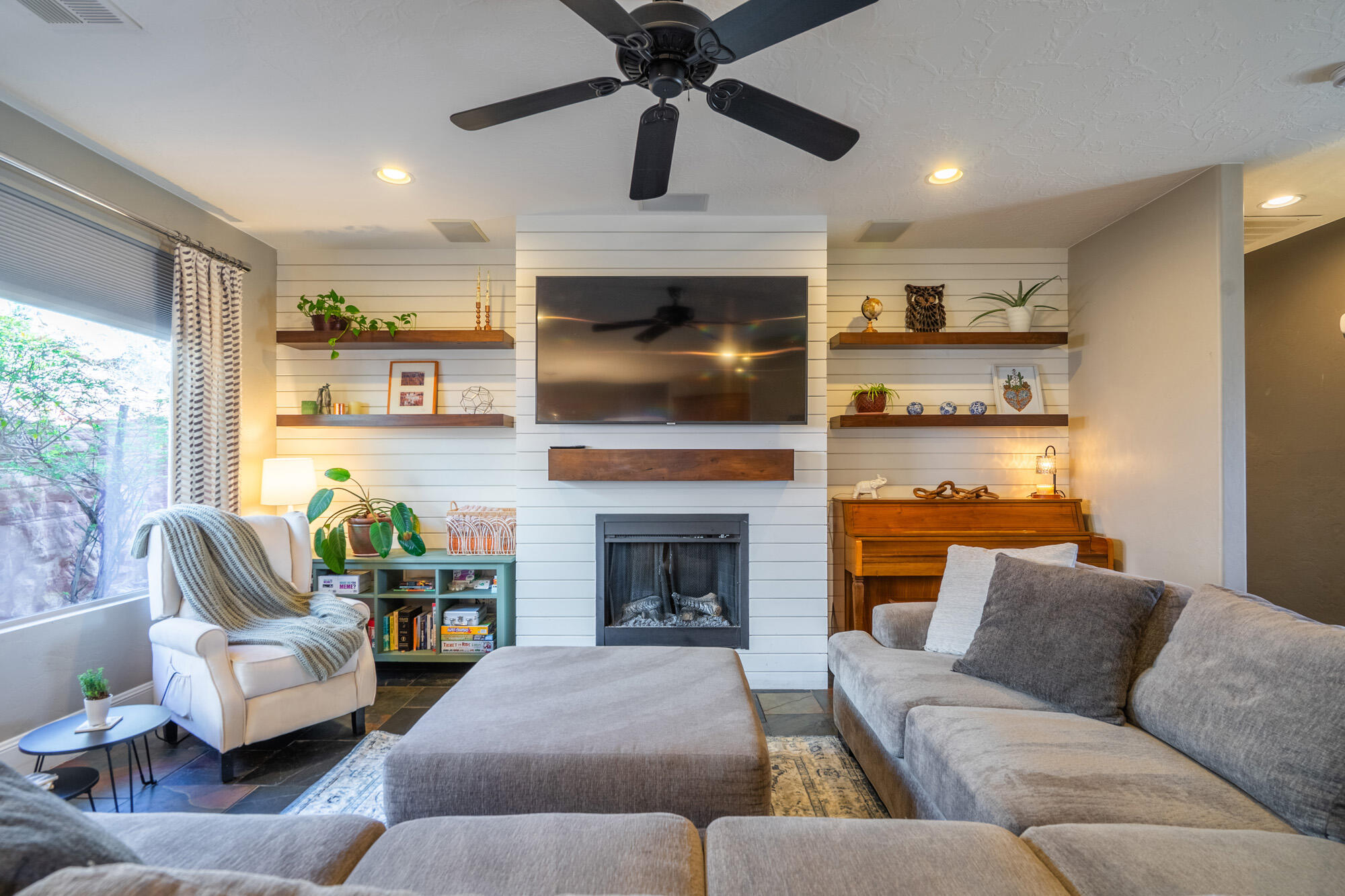 COPPER HILLS - Residential