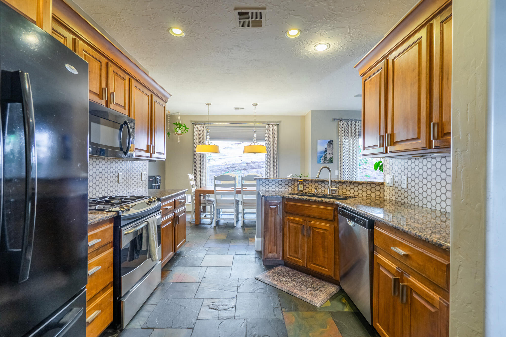 COPPER HILLS - Residential