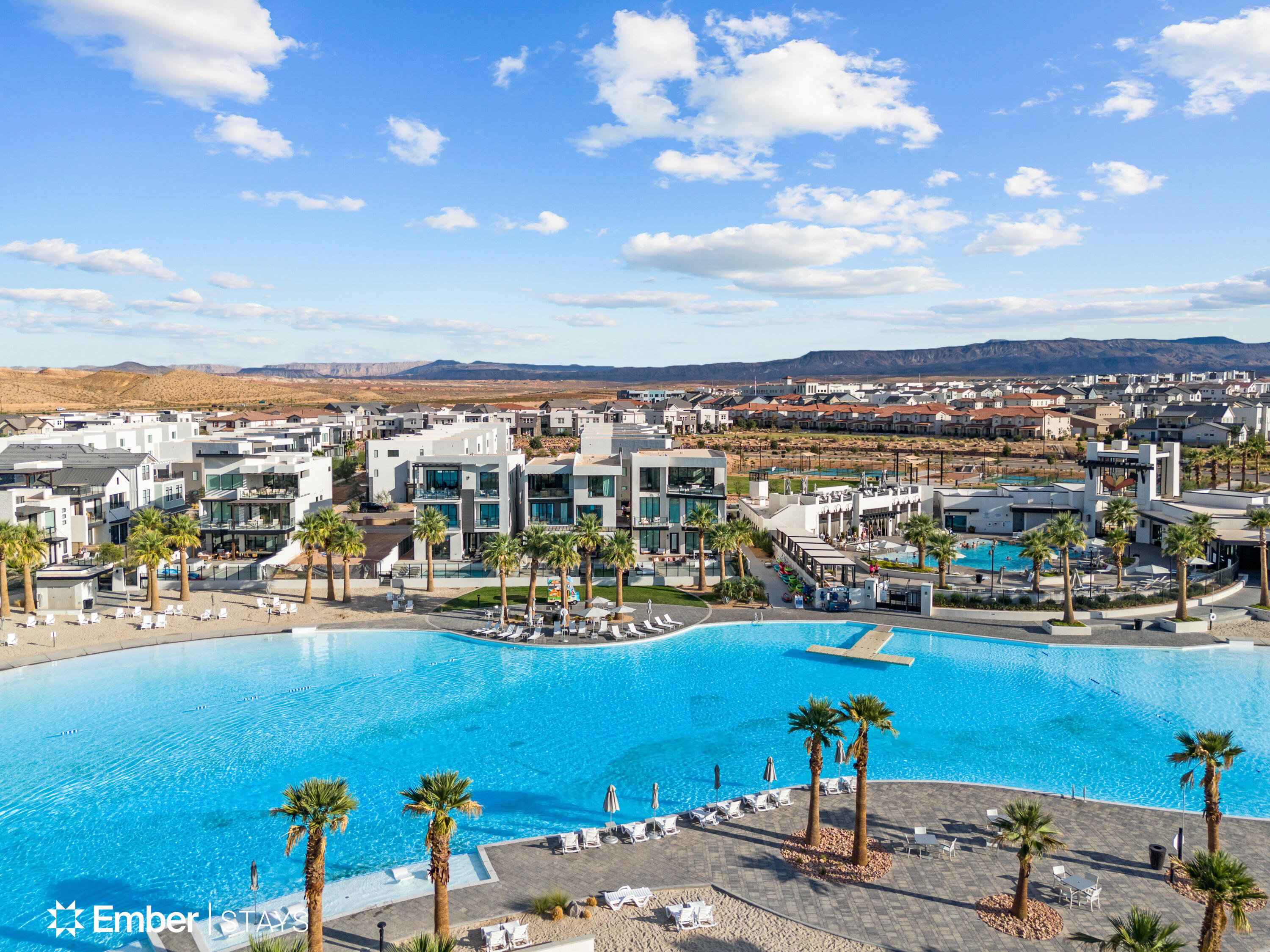 DESERT COLOR RESORT - Residential